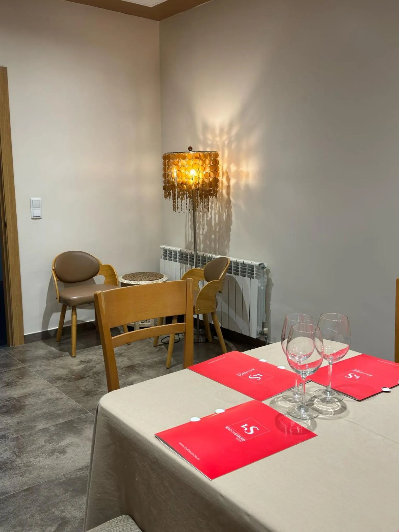 Restaurant/places to eat in Rey Don Sancho