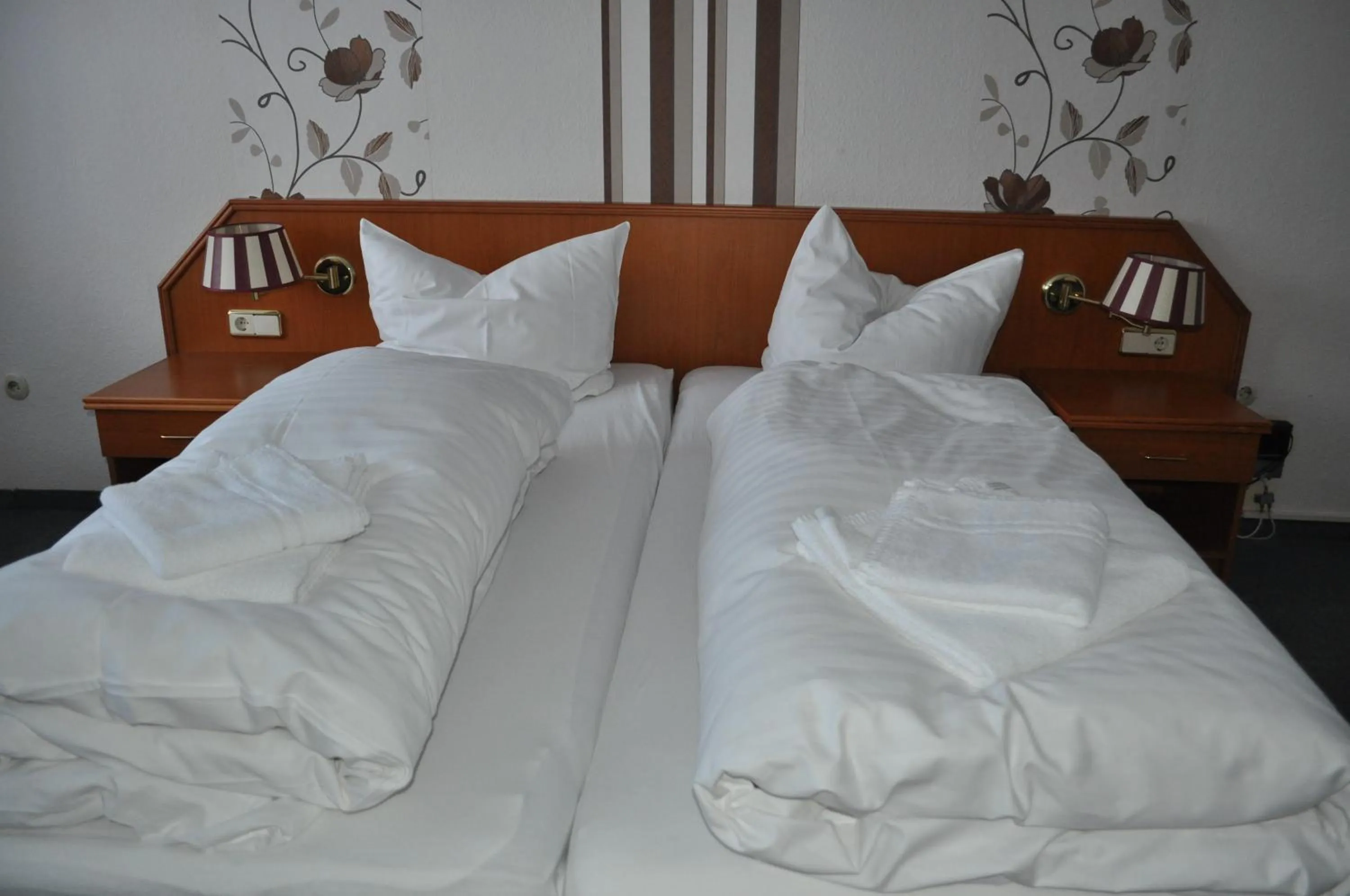 Bedroom, Bed in Hotel Engel Altenau