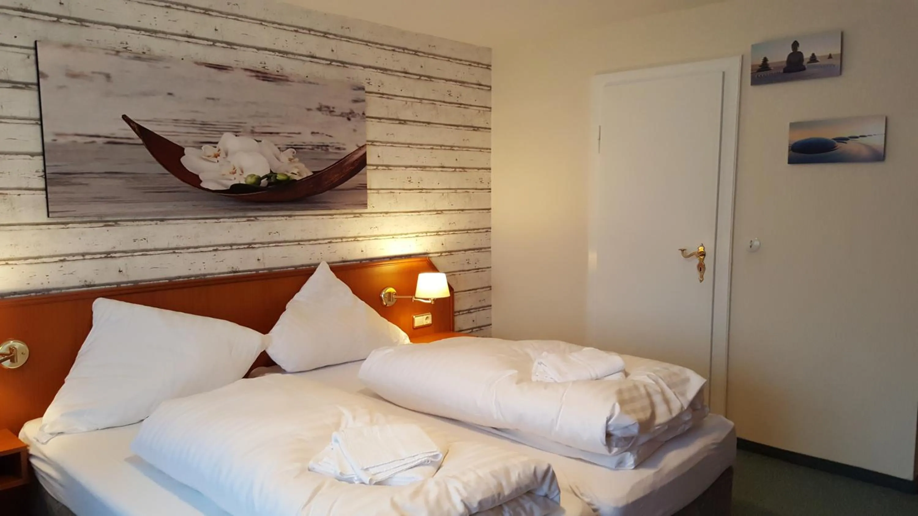 Bedroom, Bed in Hotel Engel Altenau