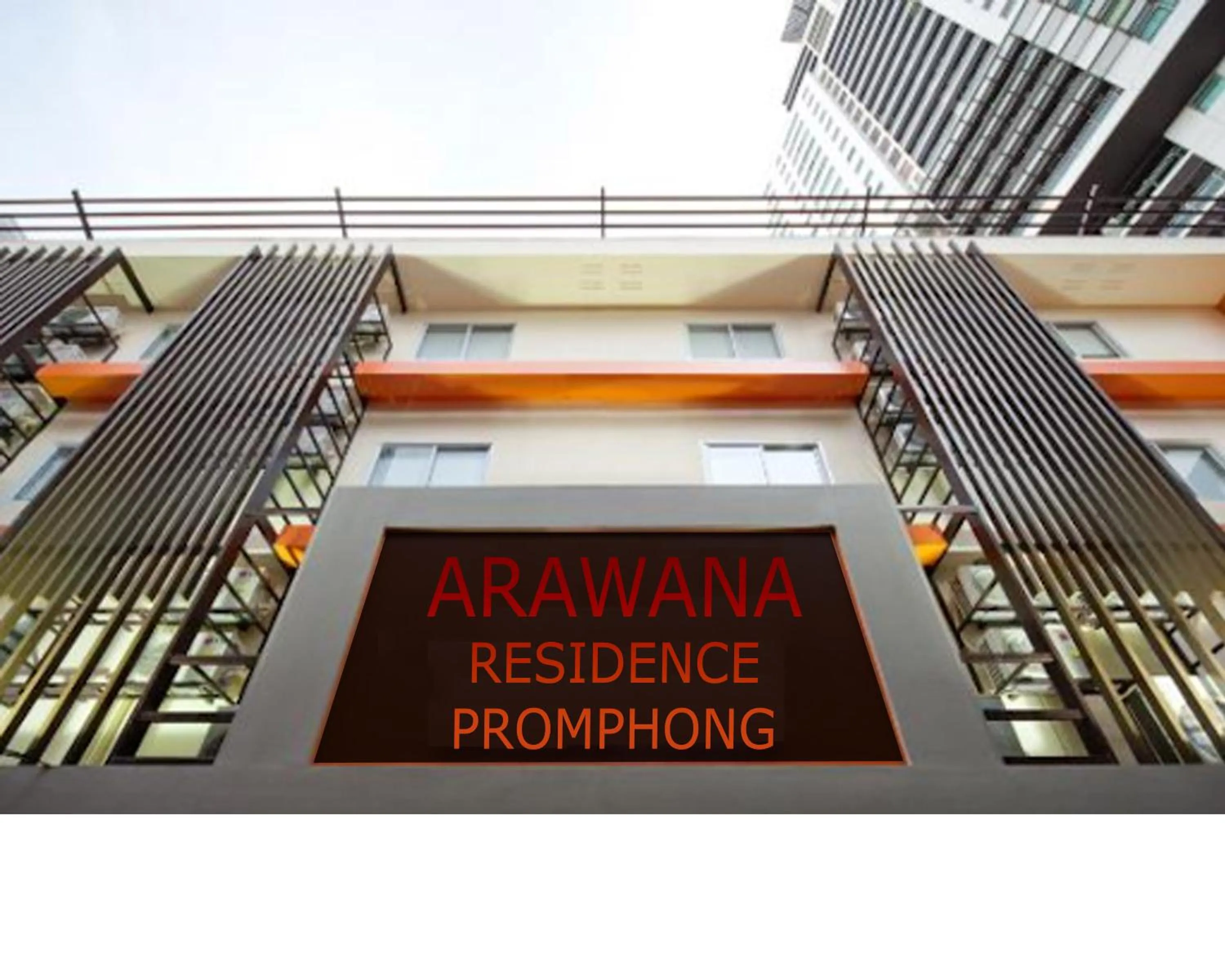 Property building in Arawana Residence Phromphong