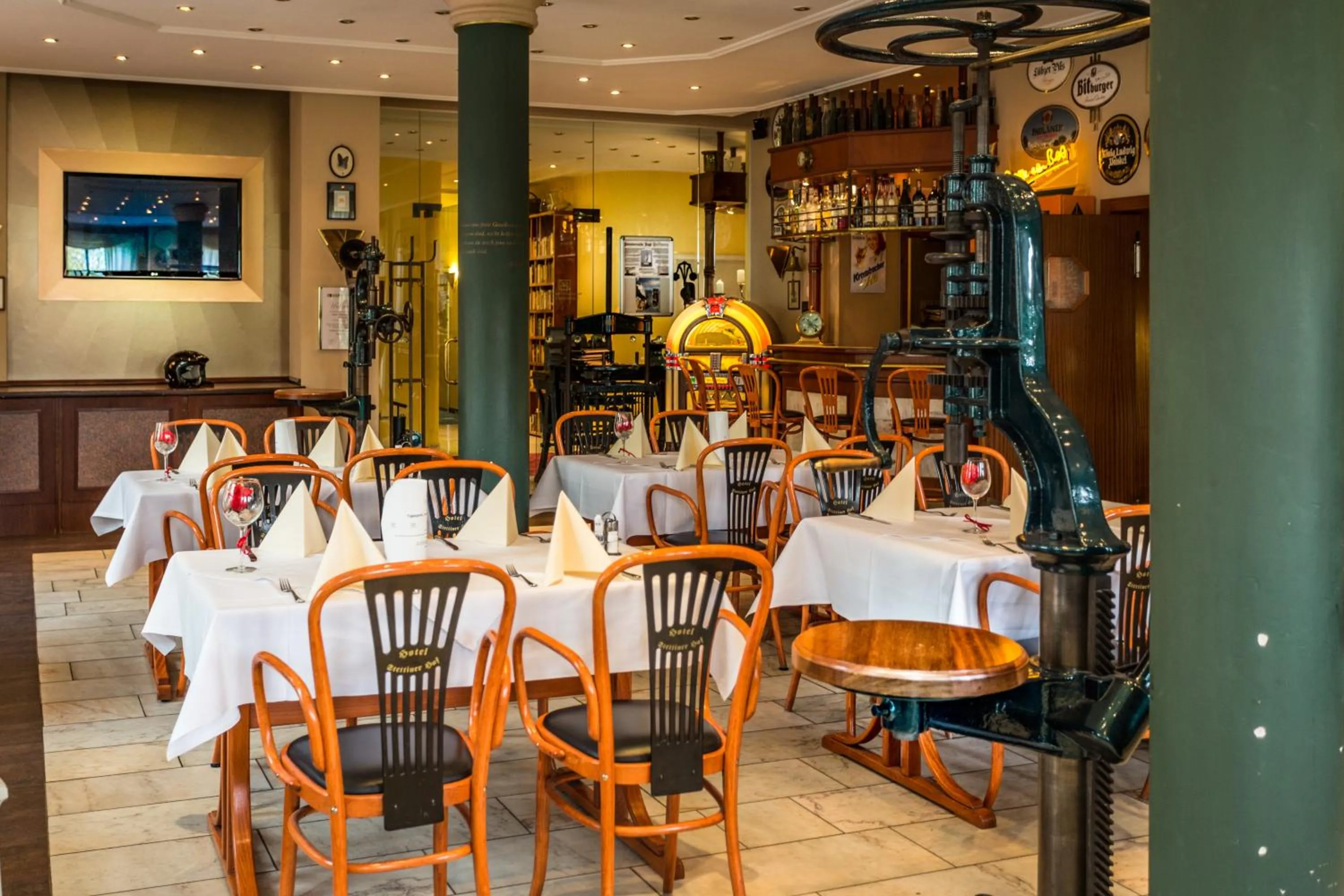 Restaurant/places to eat in Hotel Stettiner Hof