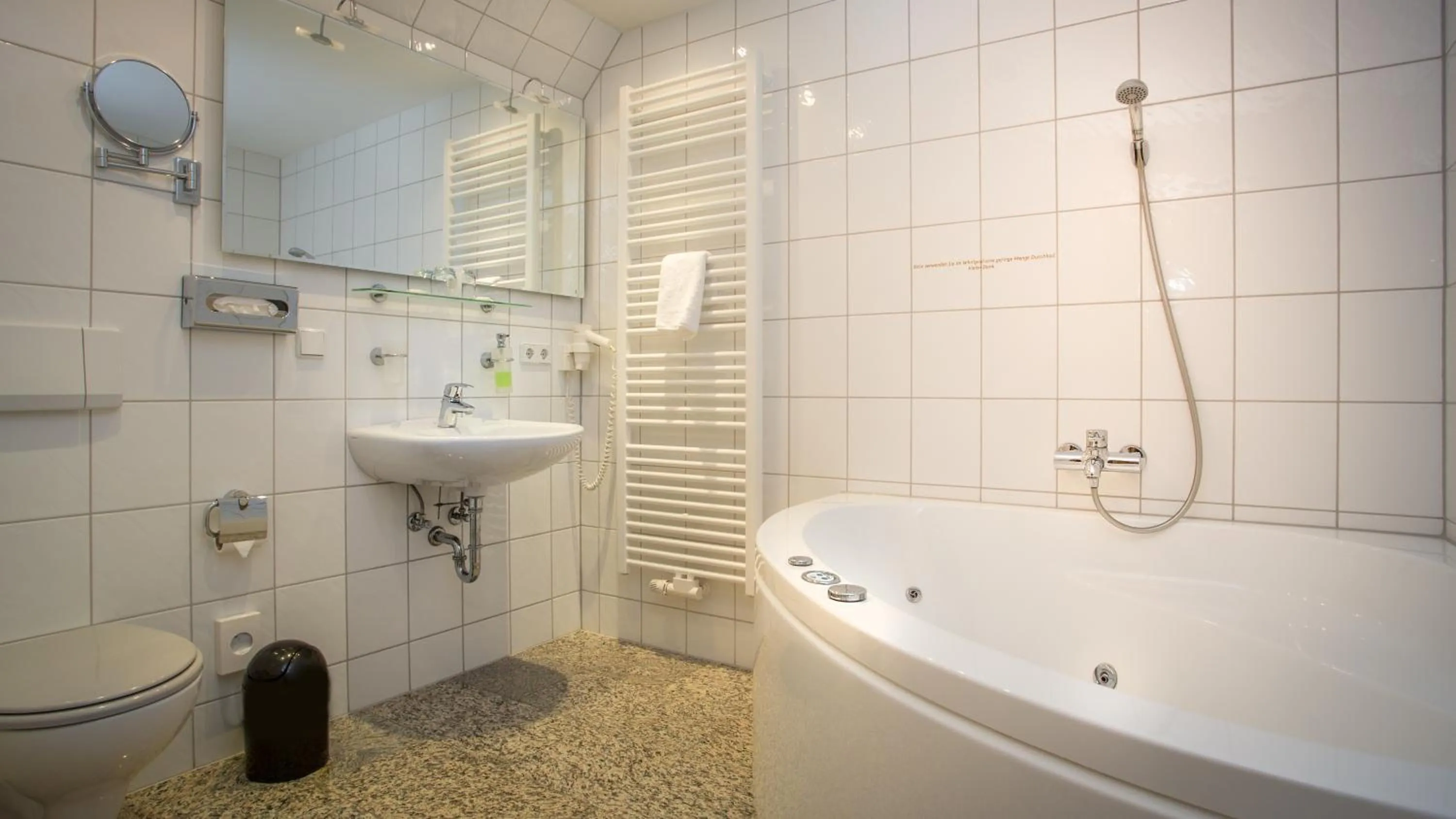 Bathroom in Hotel Stettiner Hof