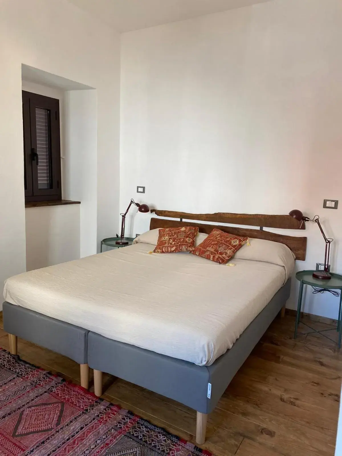 Deluxe Double Room with Extra Bed - single occupancy in B&B Donna Livia Deluxe Double Room with Extra Bed - single occupancy in B&B Donna Livia