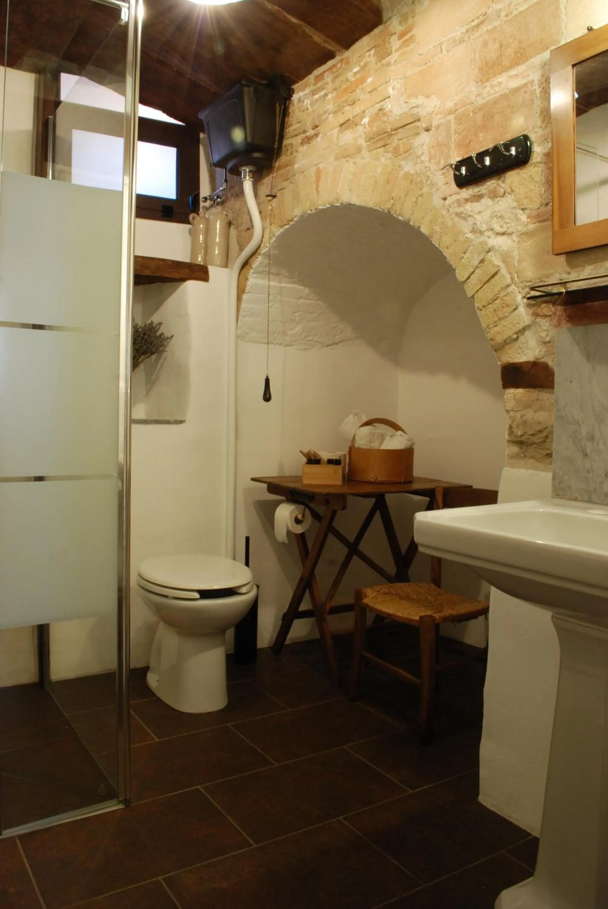 Shower in B&B Donna Livia