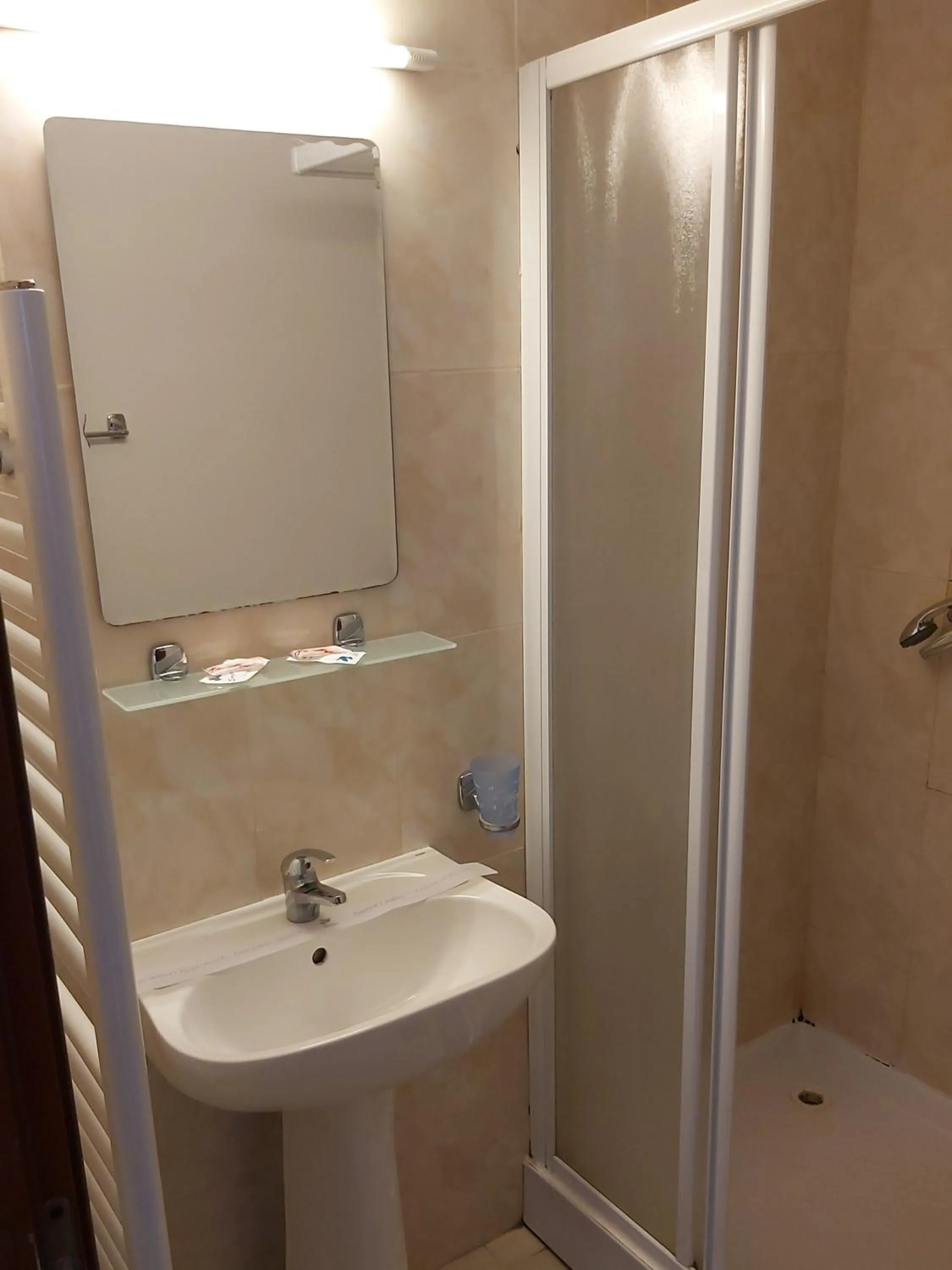 Bathroom in HOTEL RIVER