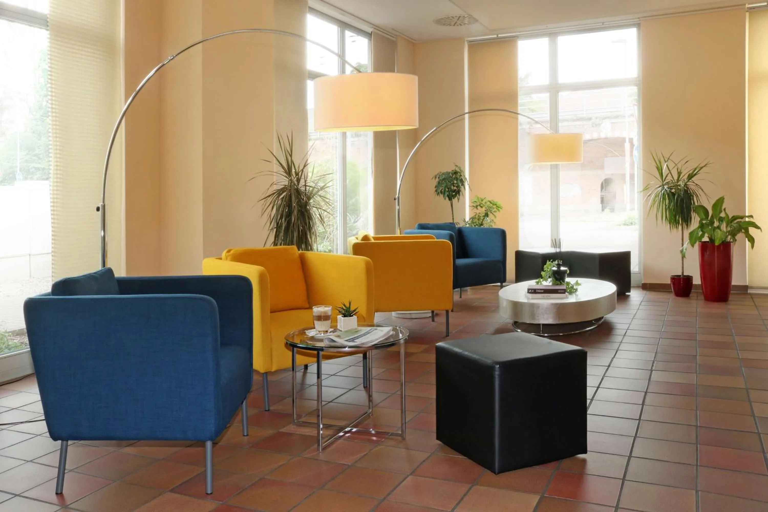 Lobby or reception in Best Western Hotel Halle-Merseburg