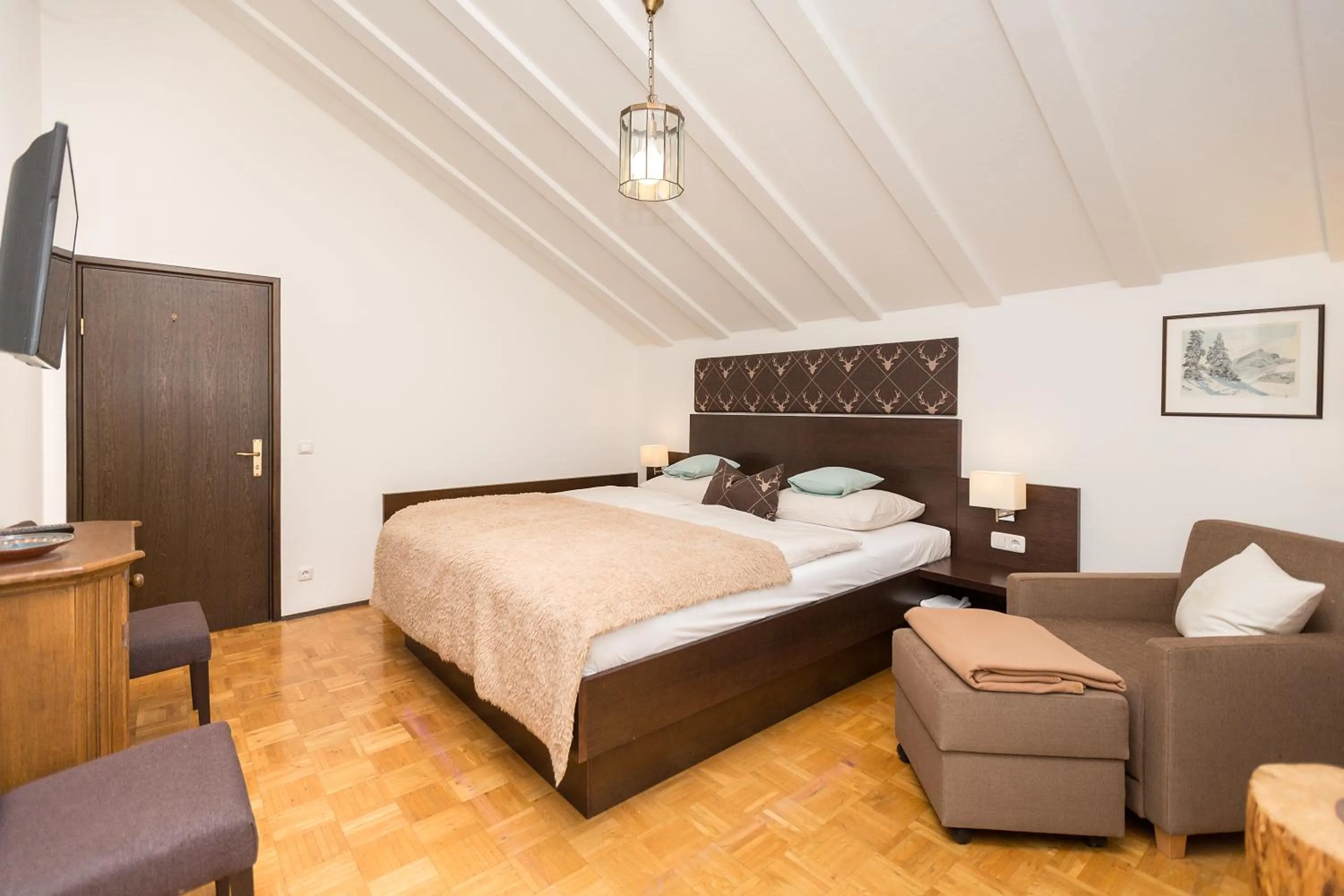 Bedroom, Bed in Hotel Alpenhof Postillion