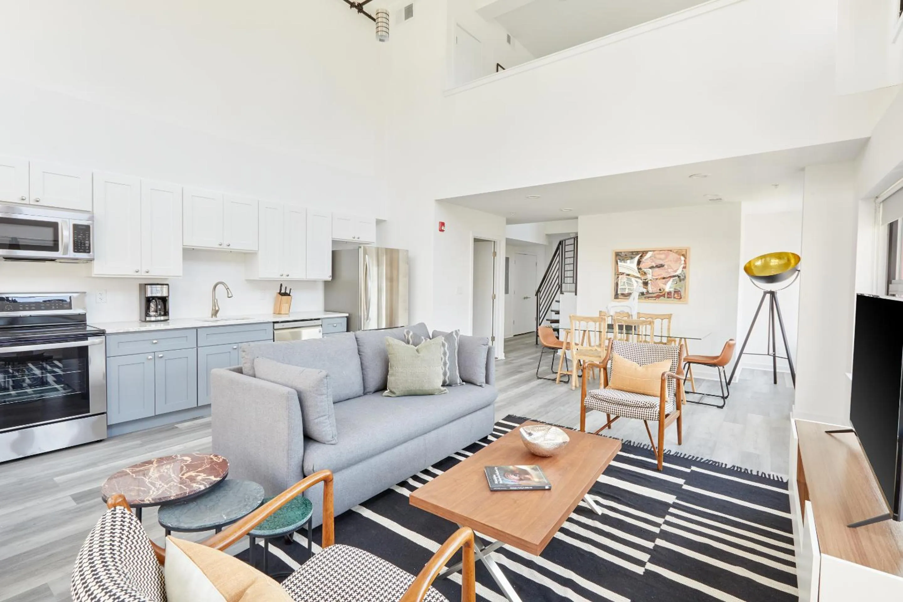 Living room in Sonder 655 Lofts
