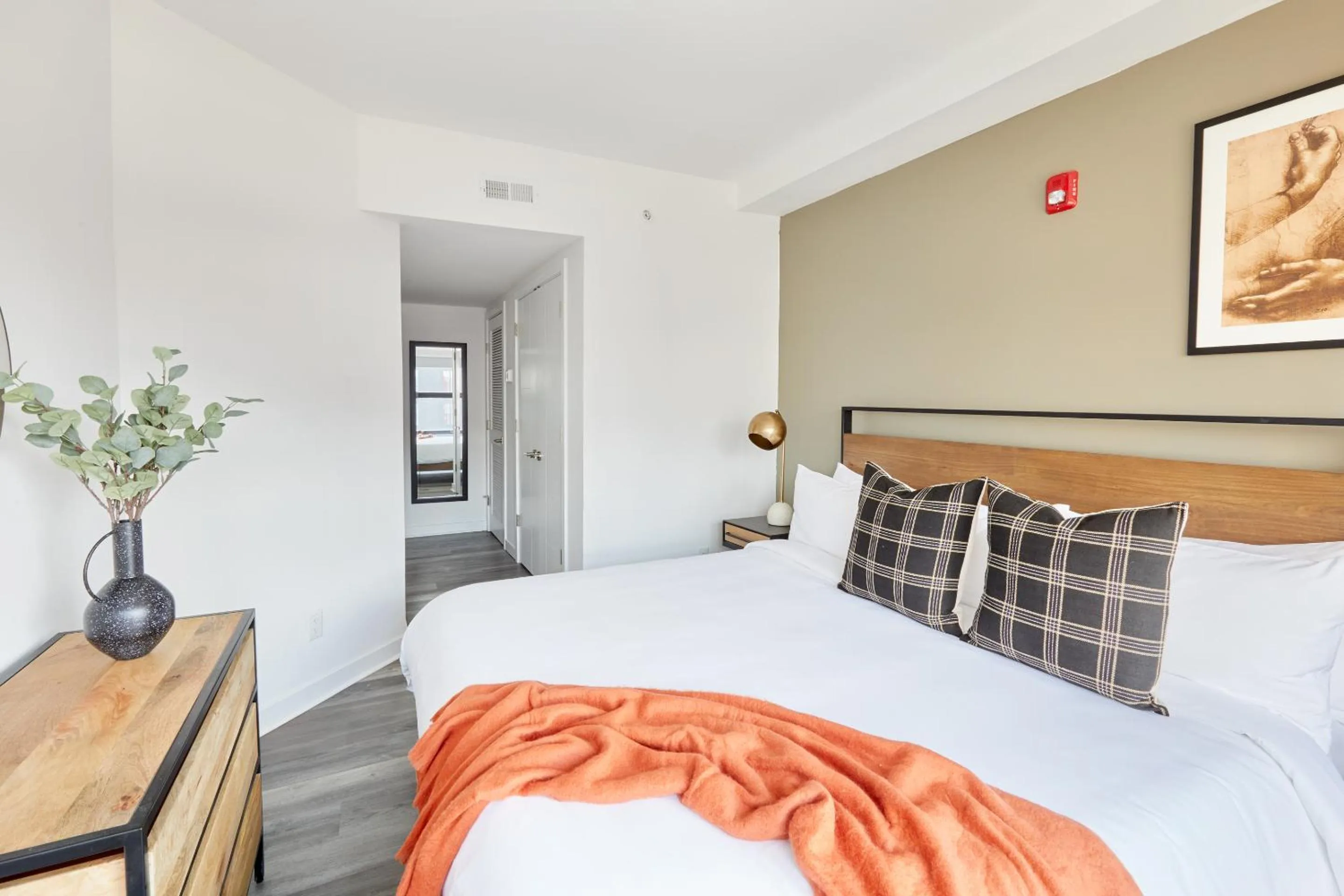 Bedroom, Bed in Sonder 655 Lofts