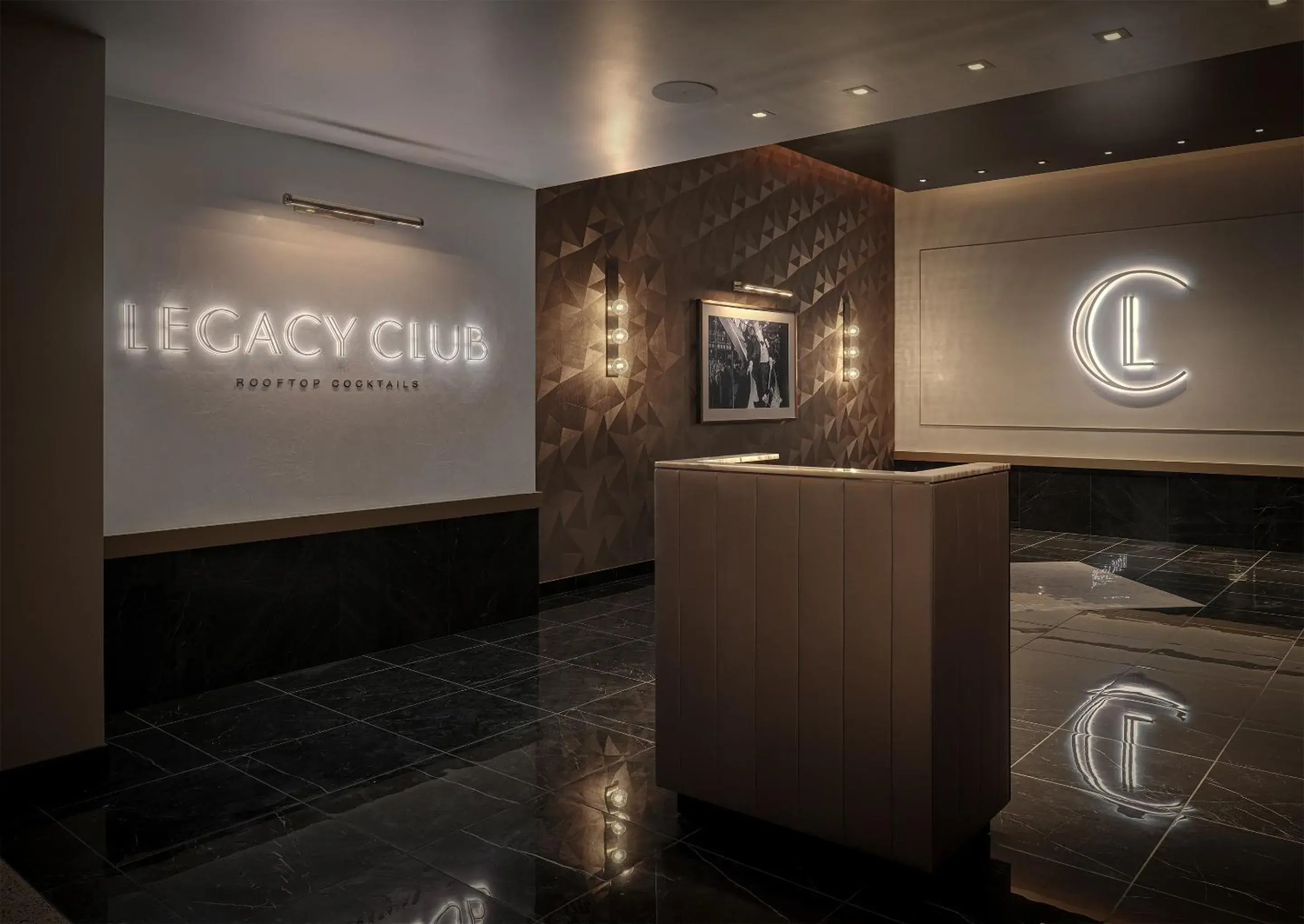 Lounge or bar in Circa Resort & Casino - Adults Only Lounge or bar in Circa Resort & Casino - Adults Only