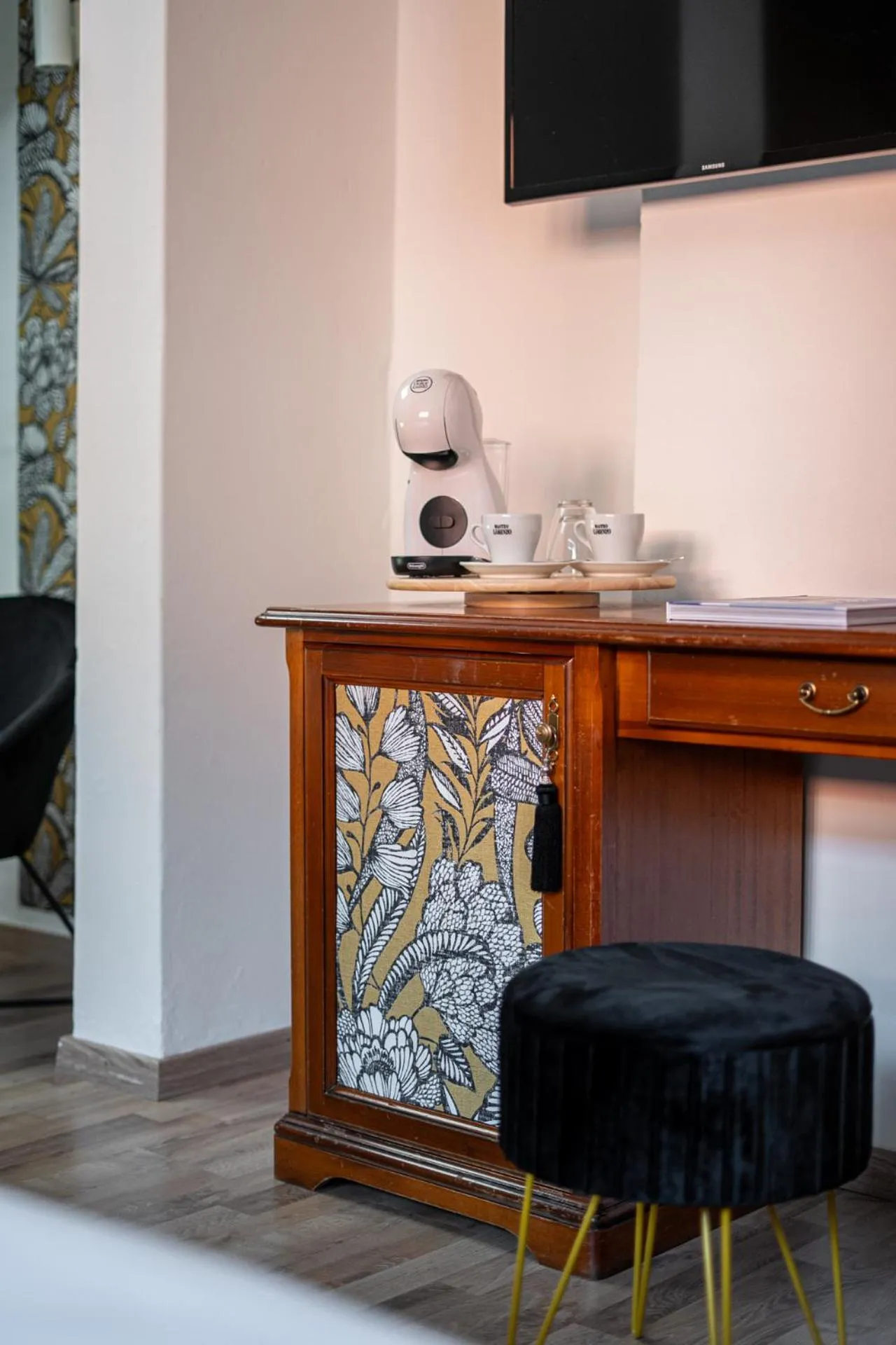 Easy Stay by Hotel La Perla