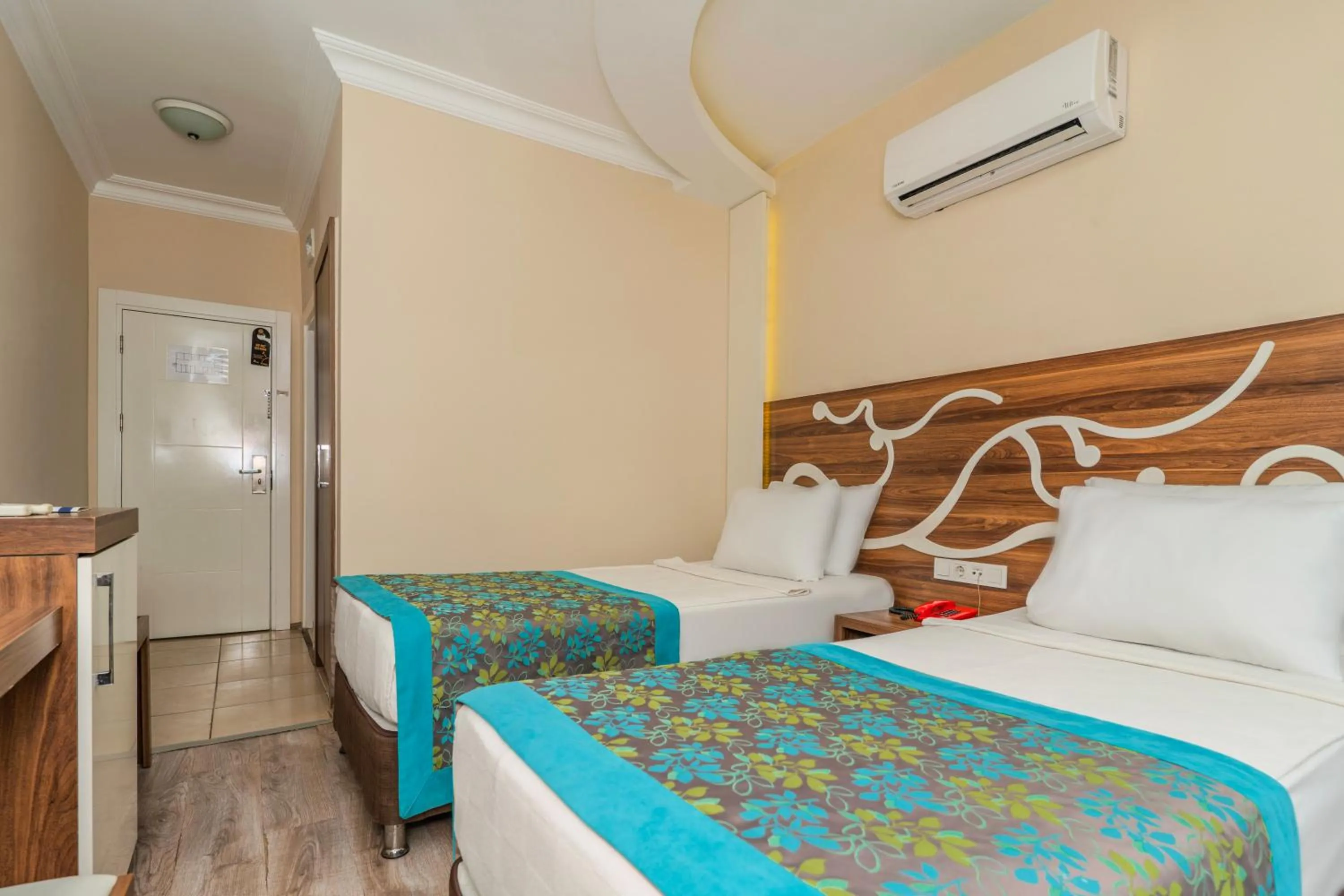 Bedroom, Bed in Kleopatra blue hawai hotel