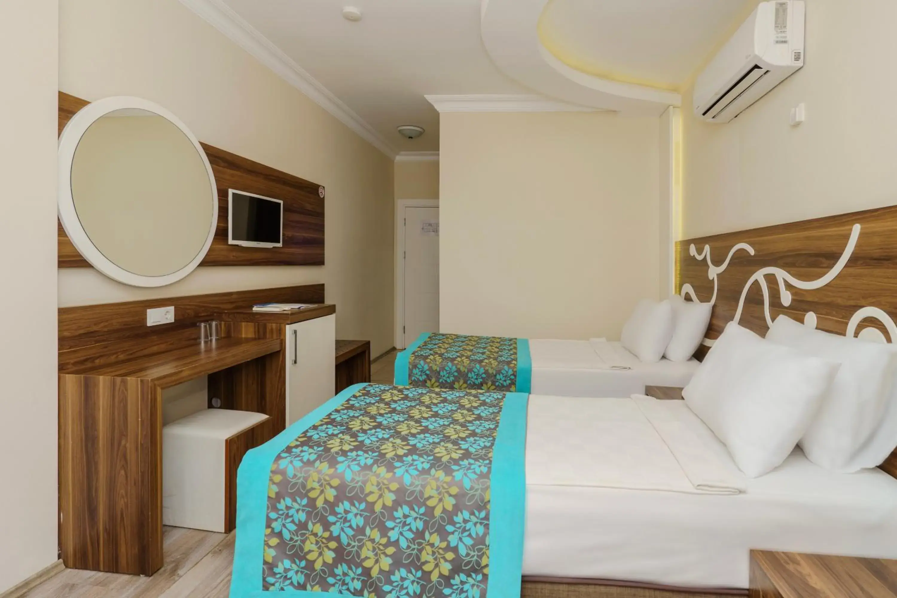 Standard Twin Room in Kleopatra blue hawai hotel Standard Twin Room in Kleopatra blue hawai hotel