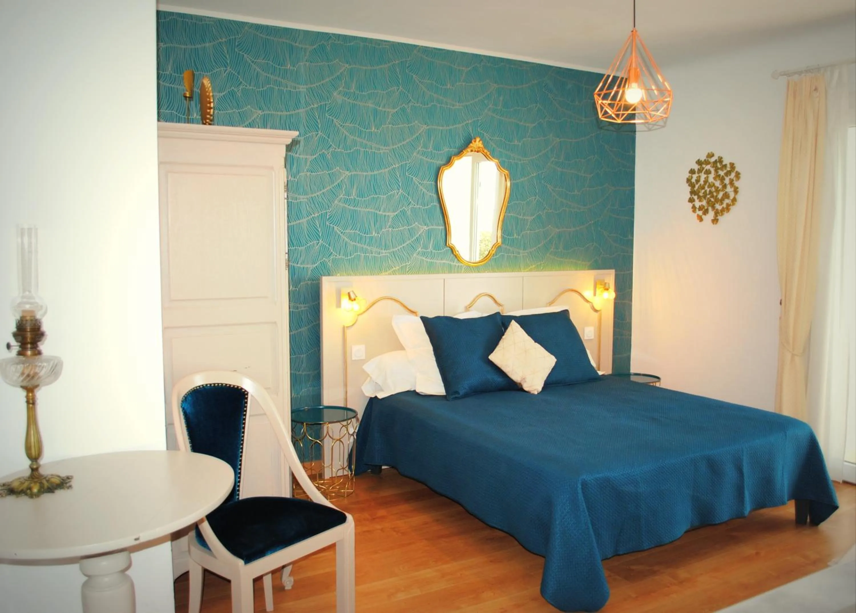 Double Room with Pool View in Terre de Bacchus