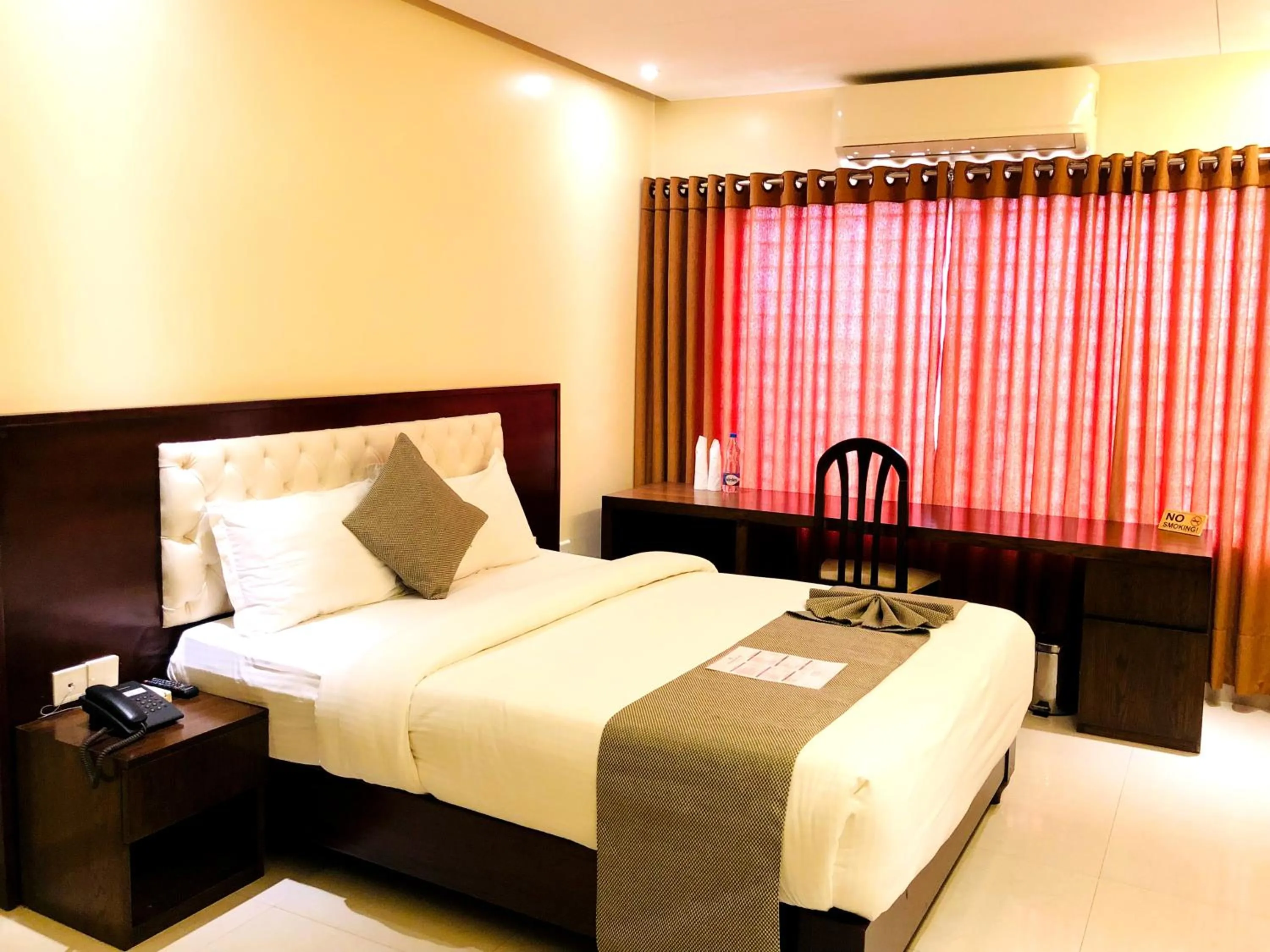 Bed in Richmond Hotel Sylhet