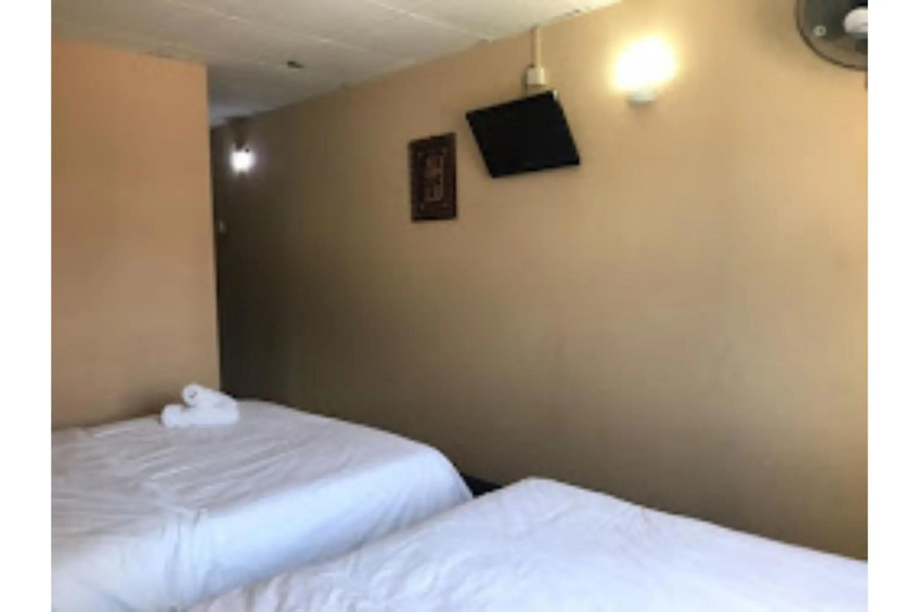 Deluxe Twin Room in Madani Muslim Hotel Cameron Highland Deluxe Twin Room in Madani Muslim Hotel Cameron Highland