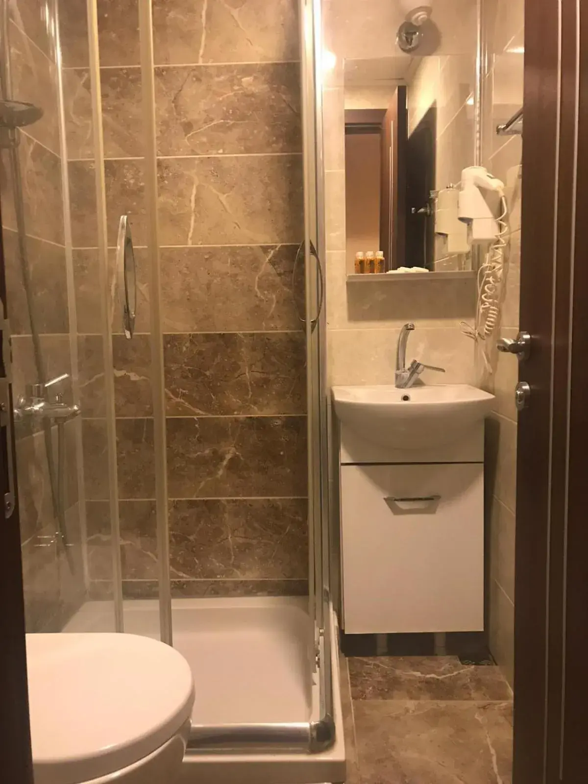 Bathroom in Sultanahmet Milan Hotel&SPA Bathroom in Sultanahmet Milan Hotel&SPA