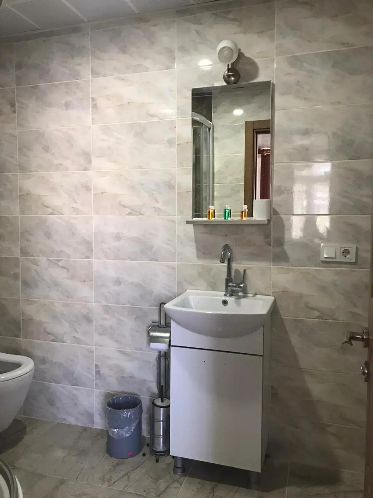 Family Room with Bathroom in Sultanahmet Milan Hotel&SPA Family Room with Bathroom in Sultanahmet Milan Hotel&SPA