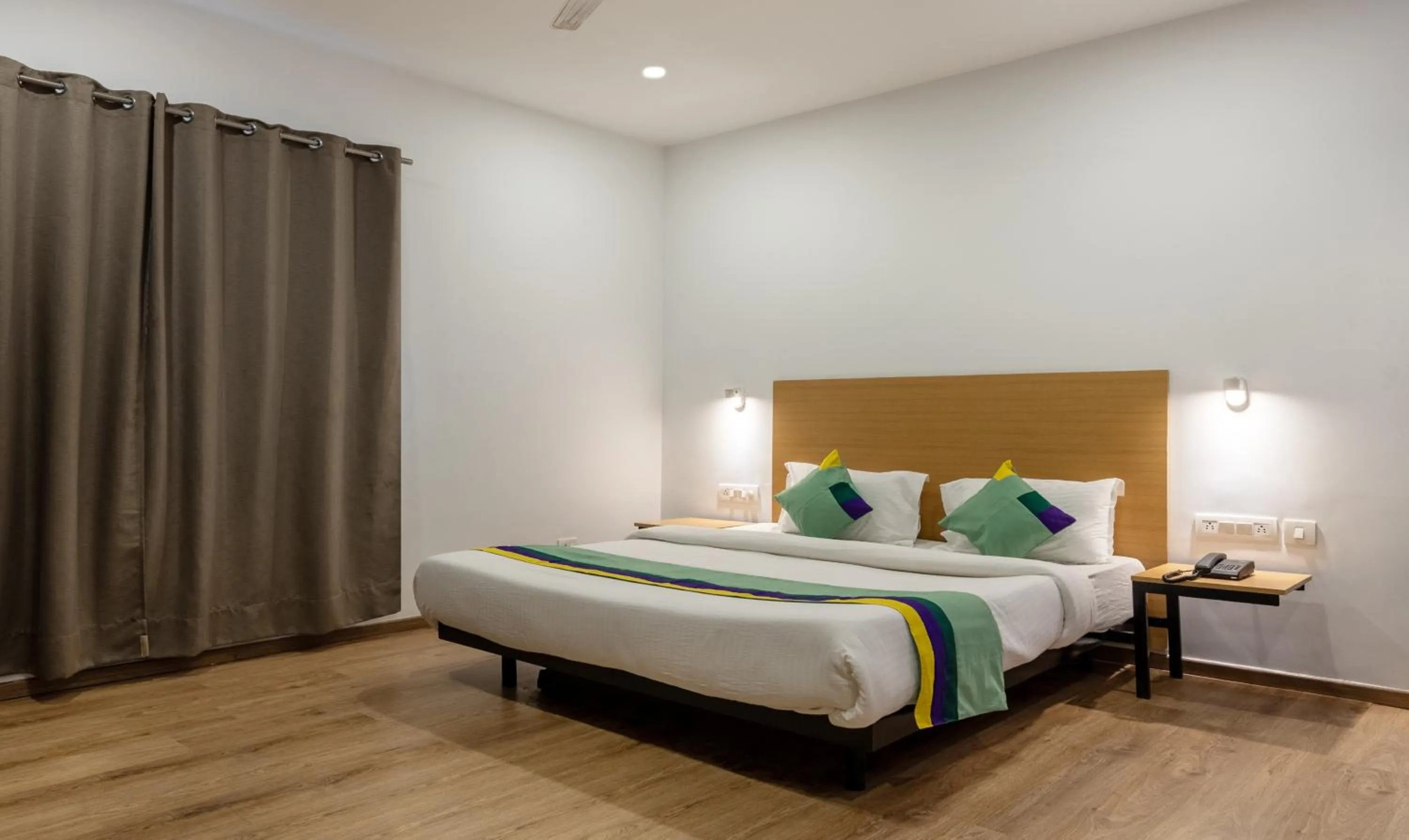 Bedroom in Treebo Treetops Inn - Anna Nagar