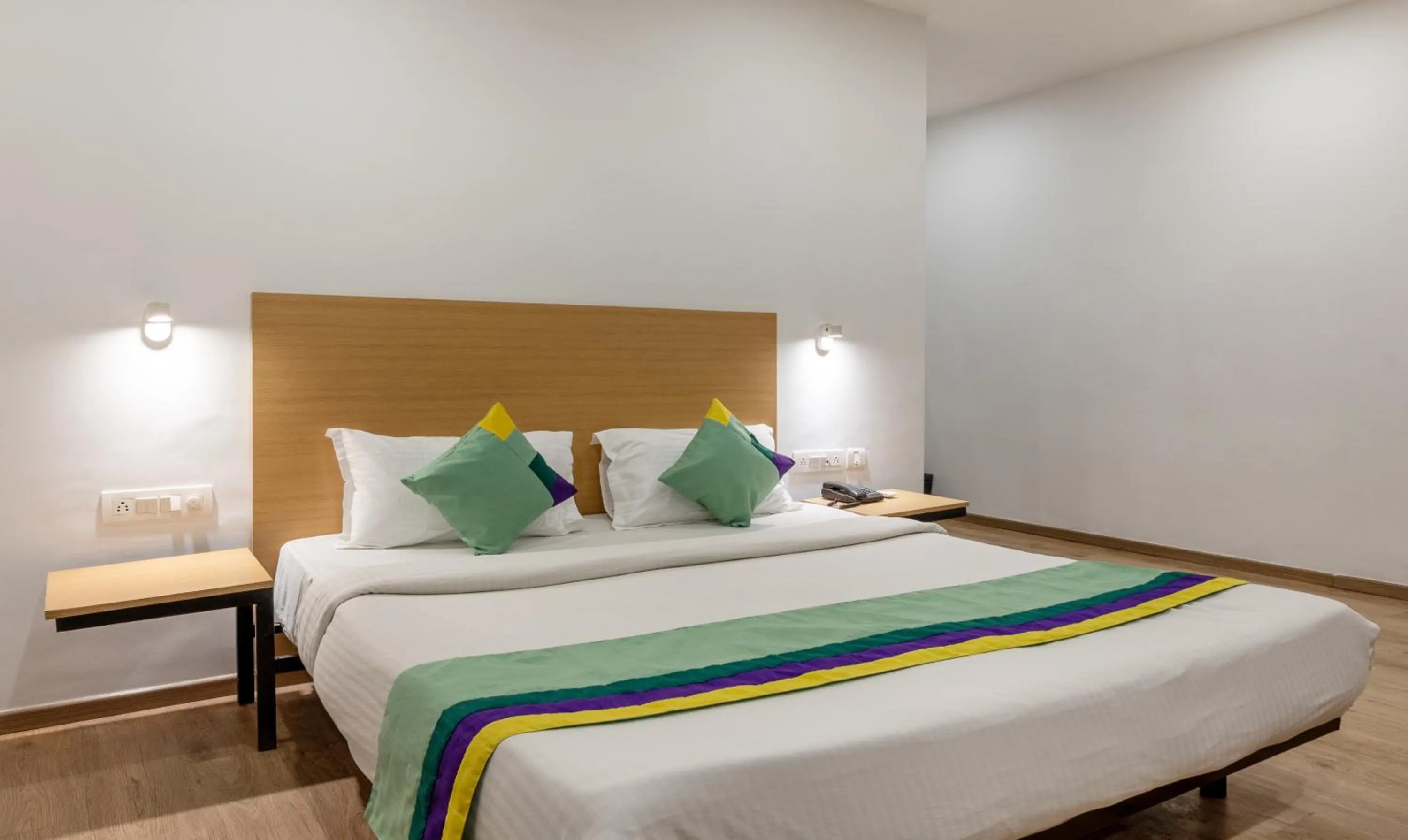 Bedroom in Treebo Treetops Inn - Anna Nagar