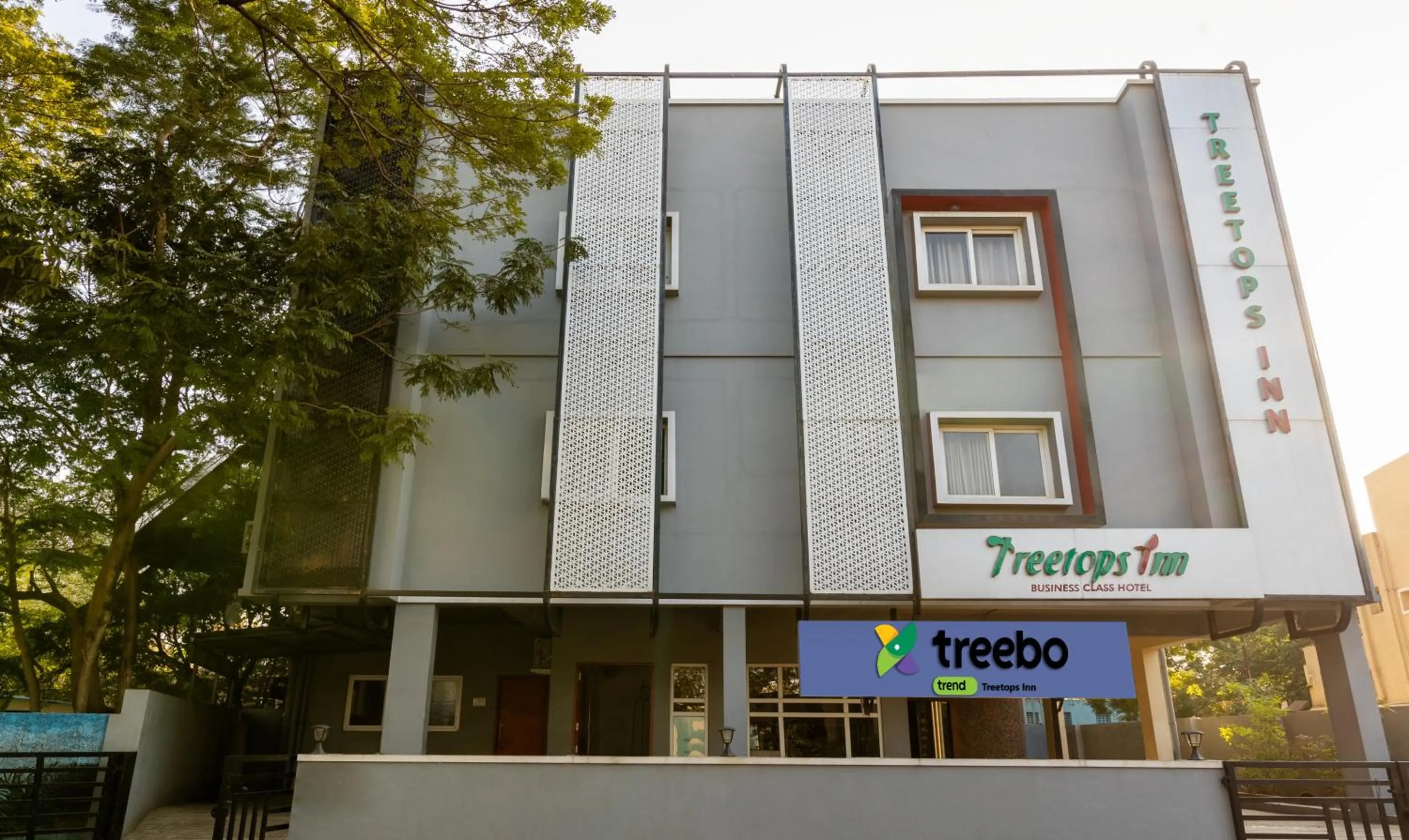 Facade/entrance in Treebo Treetops Inn - Anna Nagar