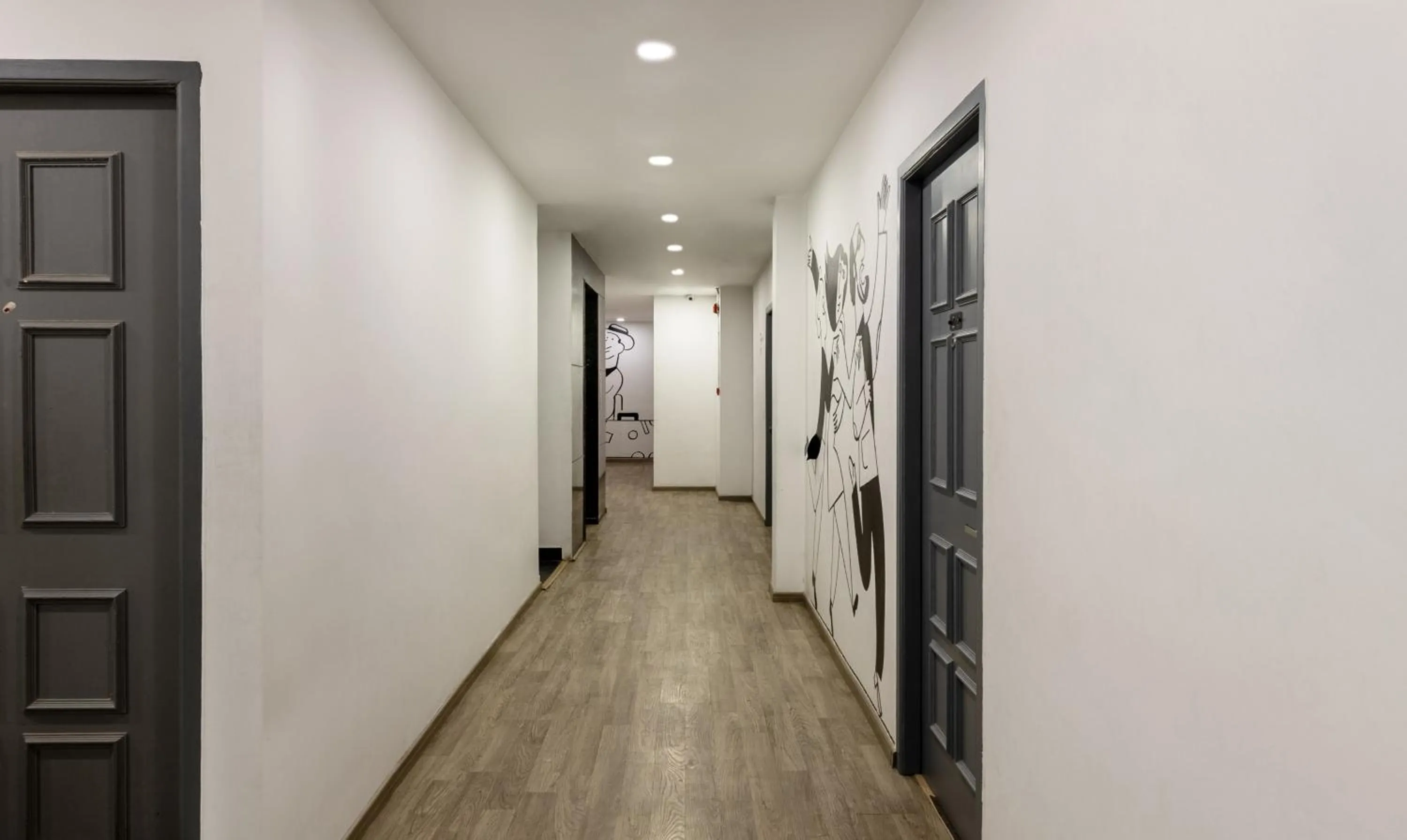 Treebo Treetops Inn - Anna Nagar