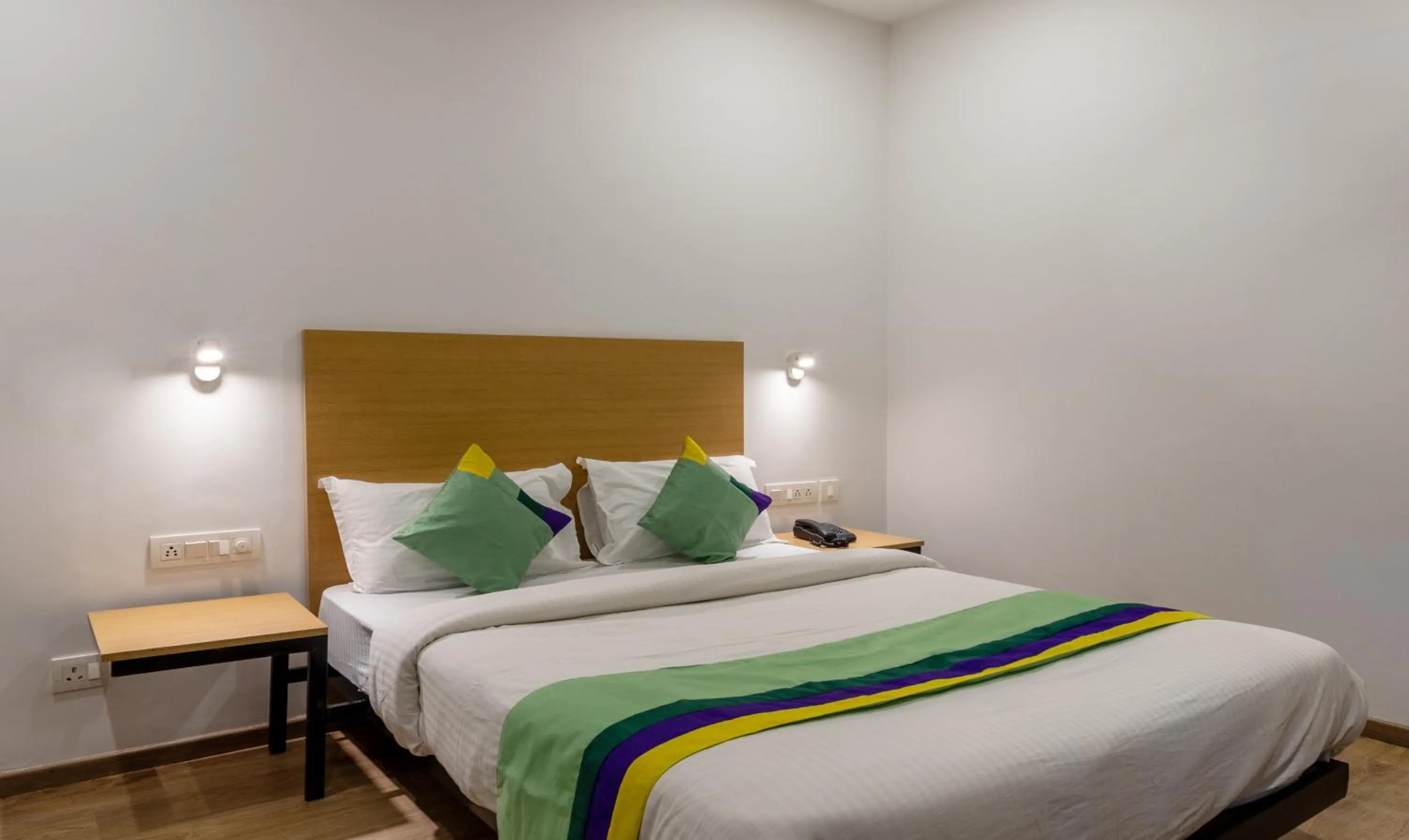 Bedroom in Treebo Treetops Inn - Anna Nagar
