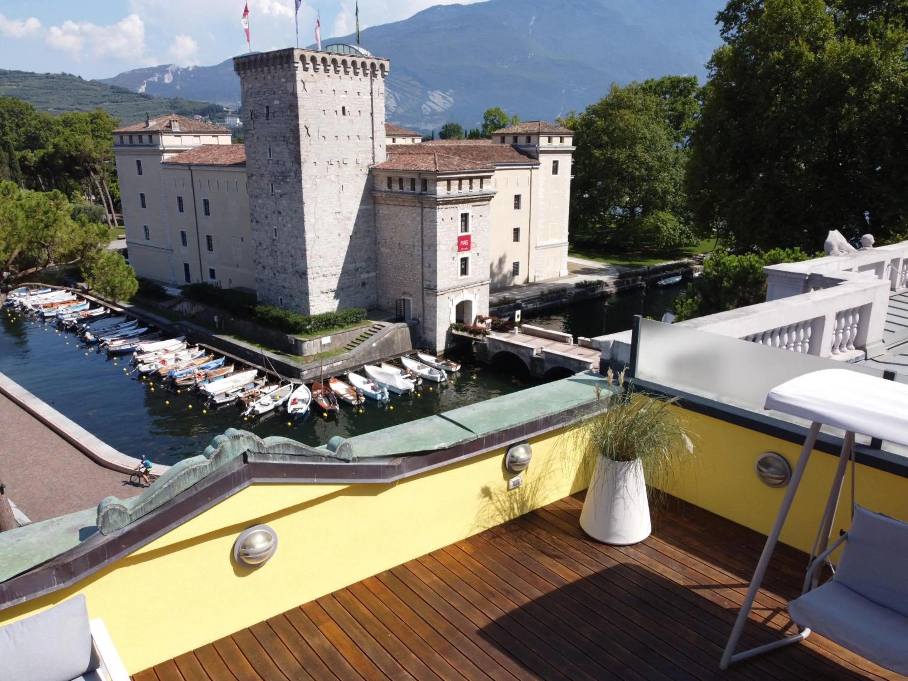 Day in Attico la Rocca