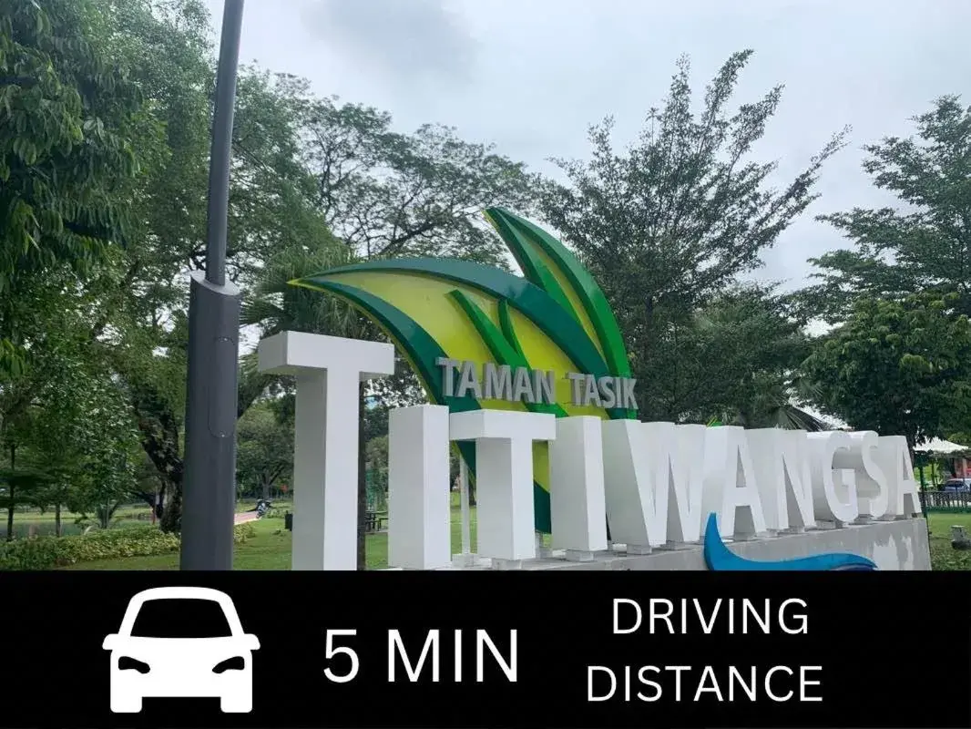 Restaurant/places to eat in Smile Hotel Chow Kit PWTC Restaurant/places to eat in Smile Hotel Chow Kit PWTC