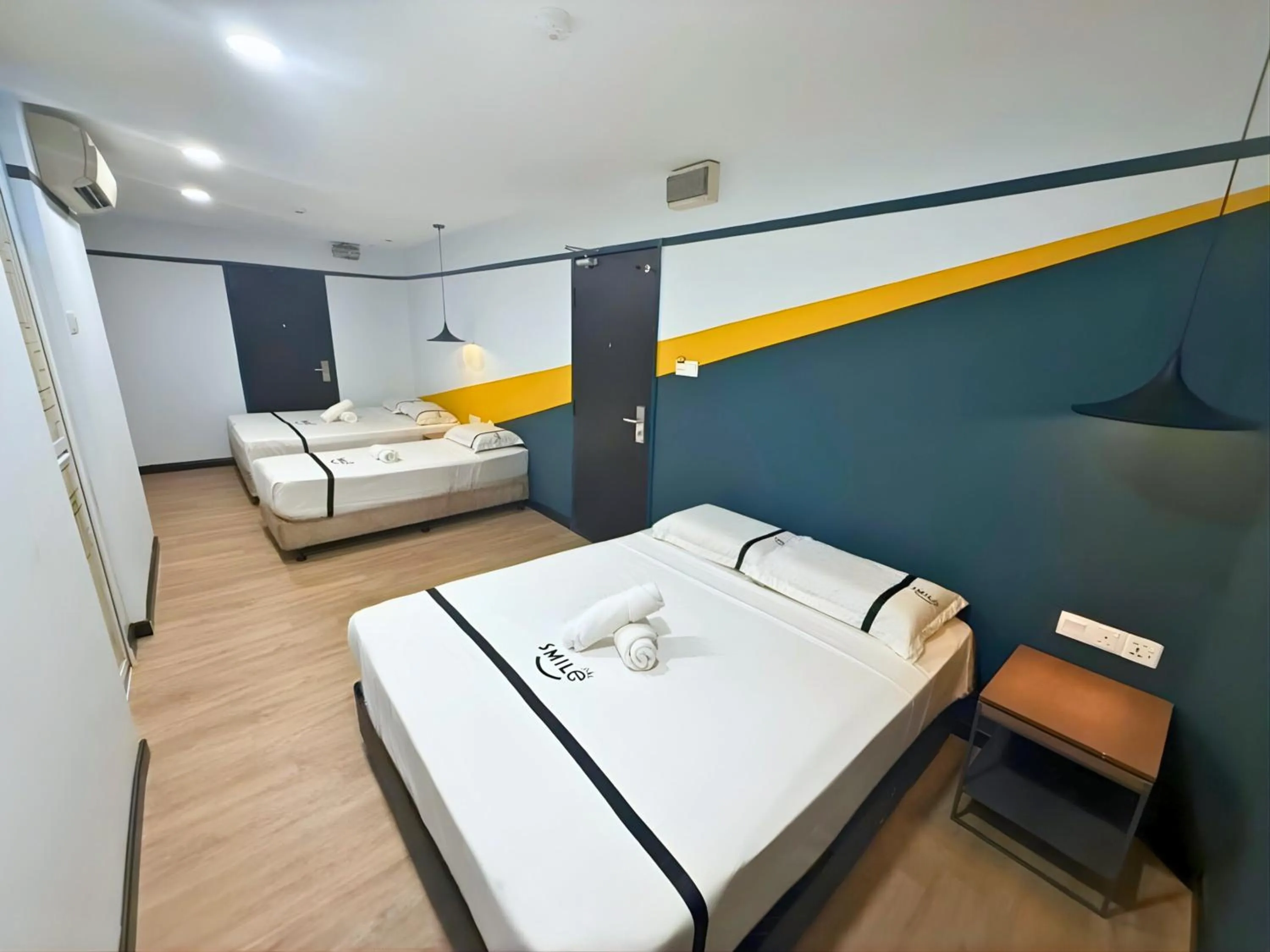 Bed in Smile Hotel Chow Kit PWTC