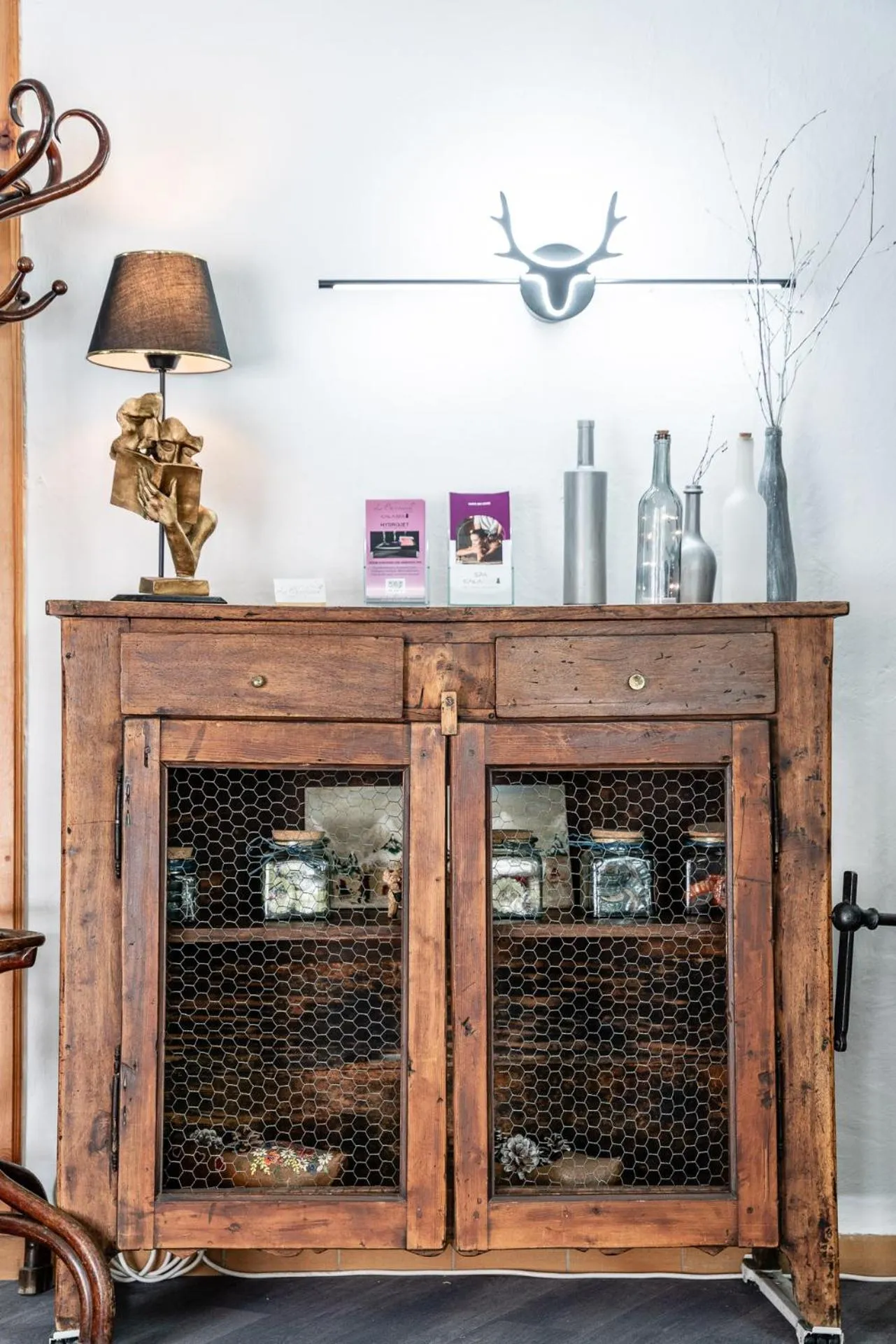 Facade/entrance in Logis Hôtel et Spa Le Christiania