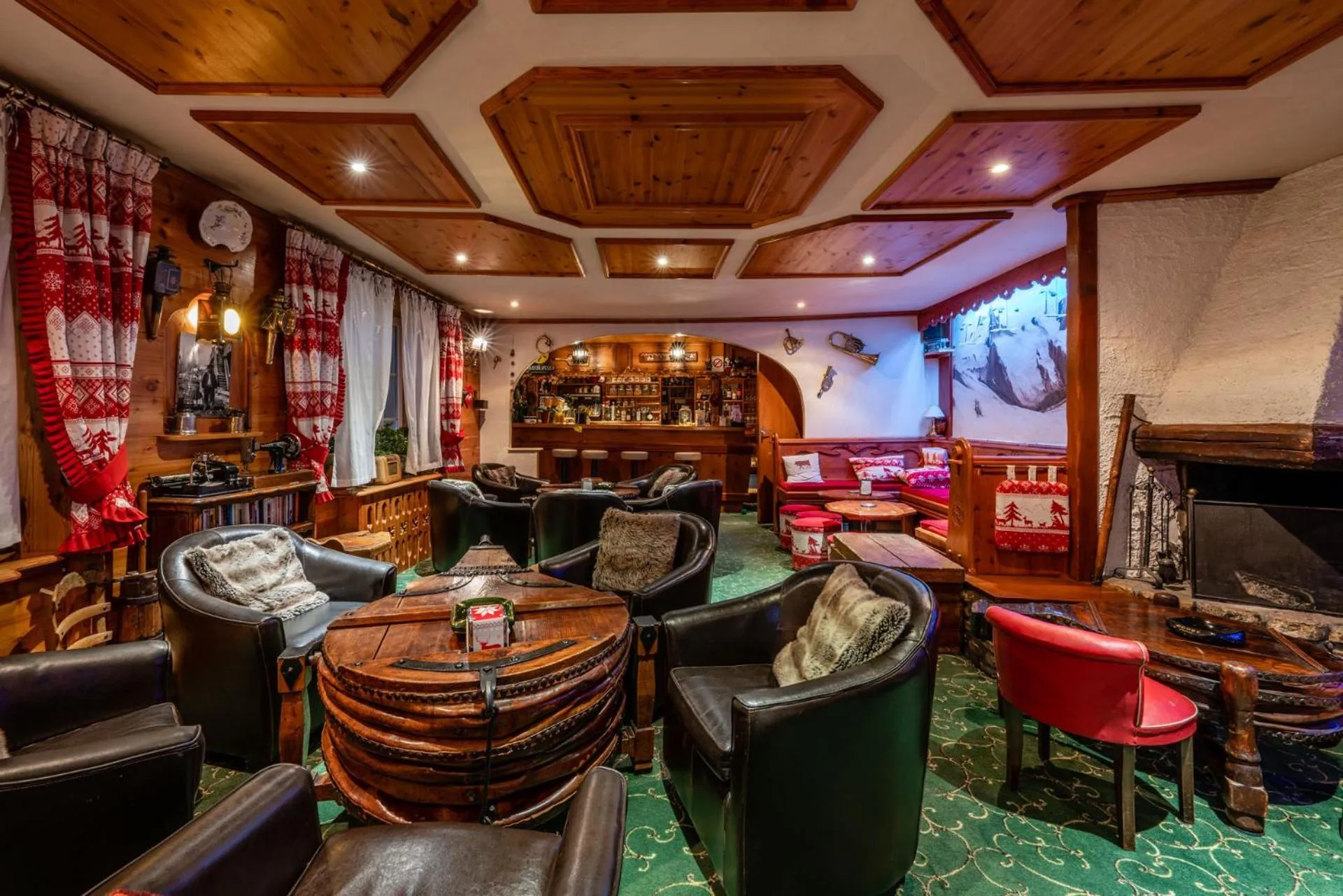 Living room in Logis Hôtel et Spa Le Christiania