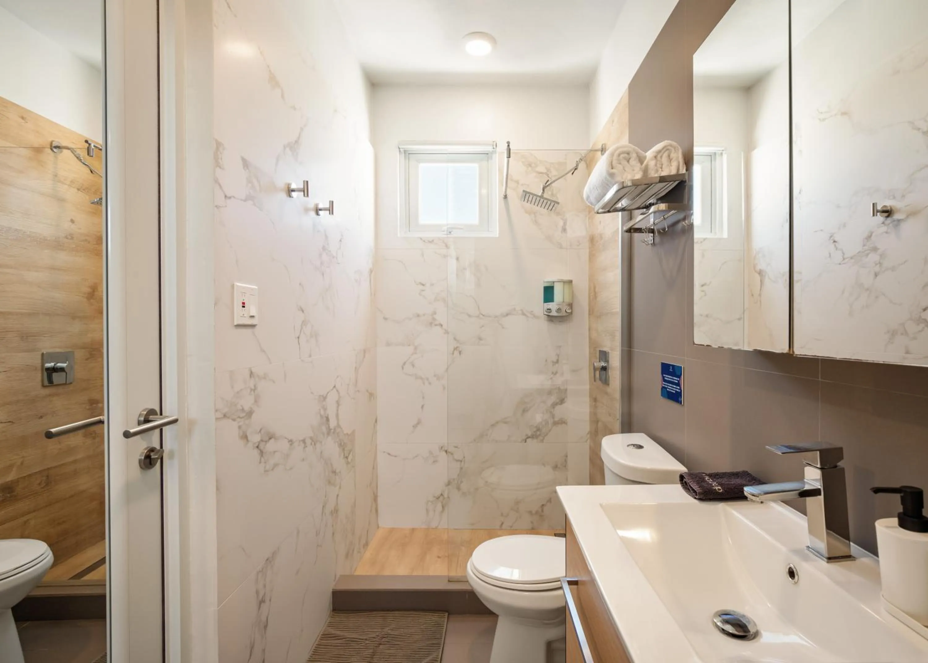 Shower in Rosalina Ocean Park