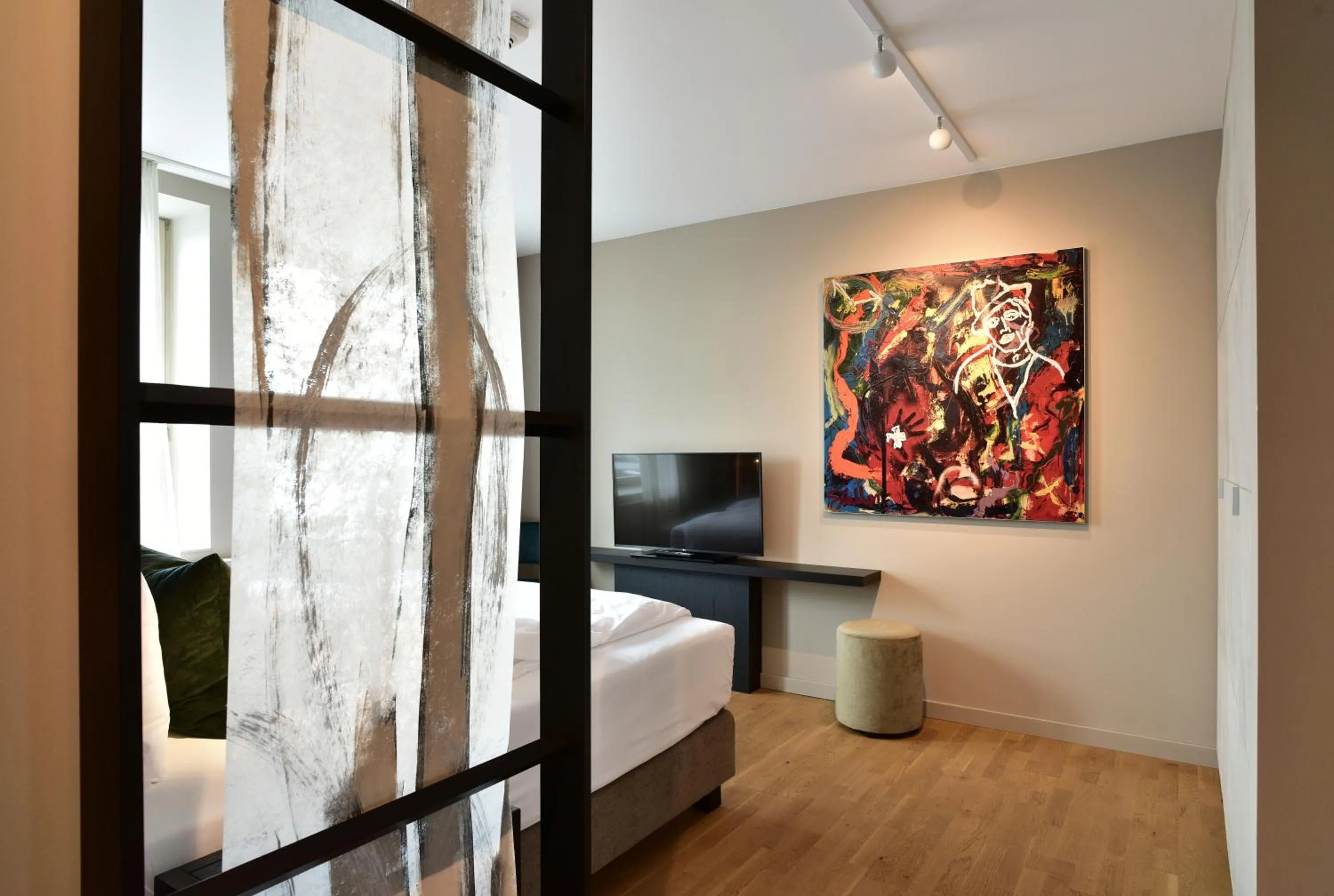 Bed in SAXX Hotel "Am Theater Karree"