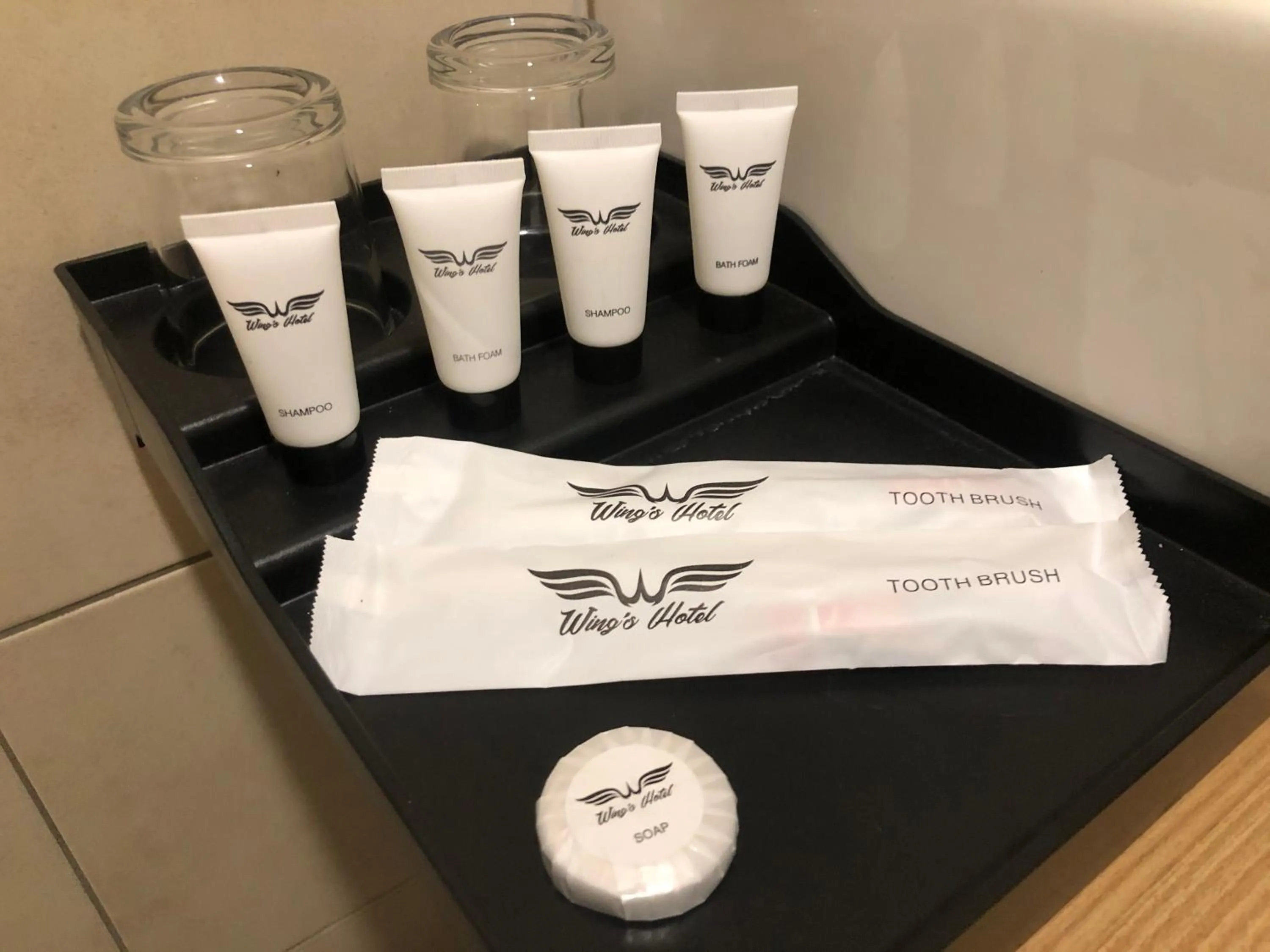 Bathroom in Wings Hotel