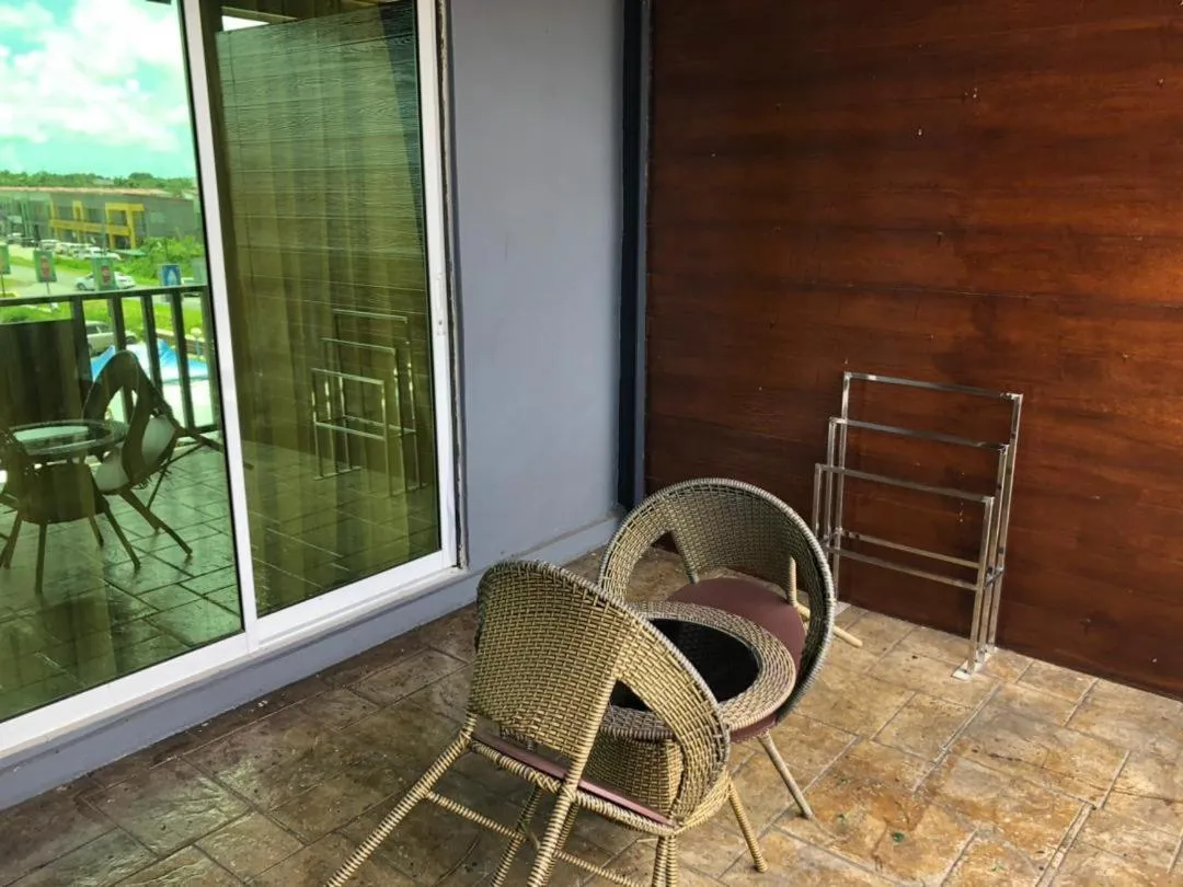 Balcony/Terrace in Wings Hotel