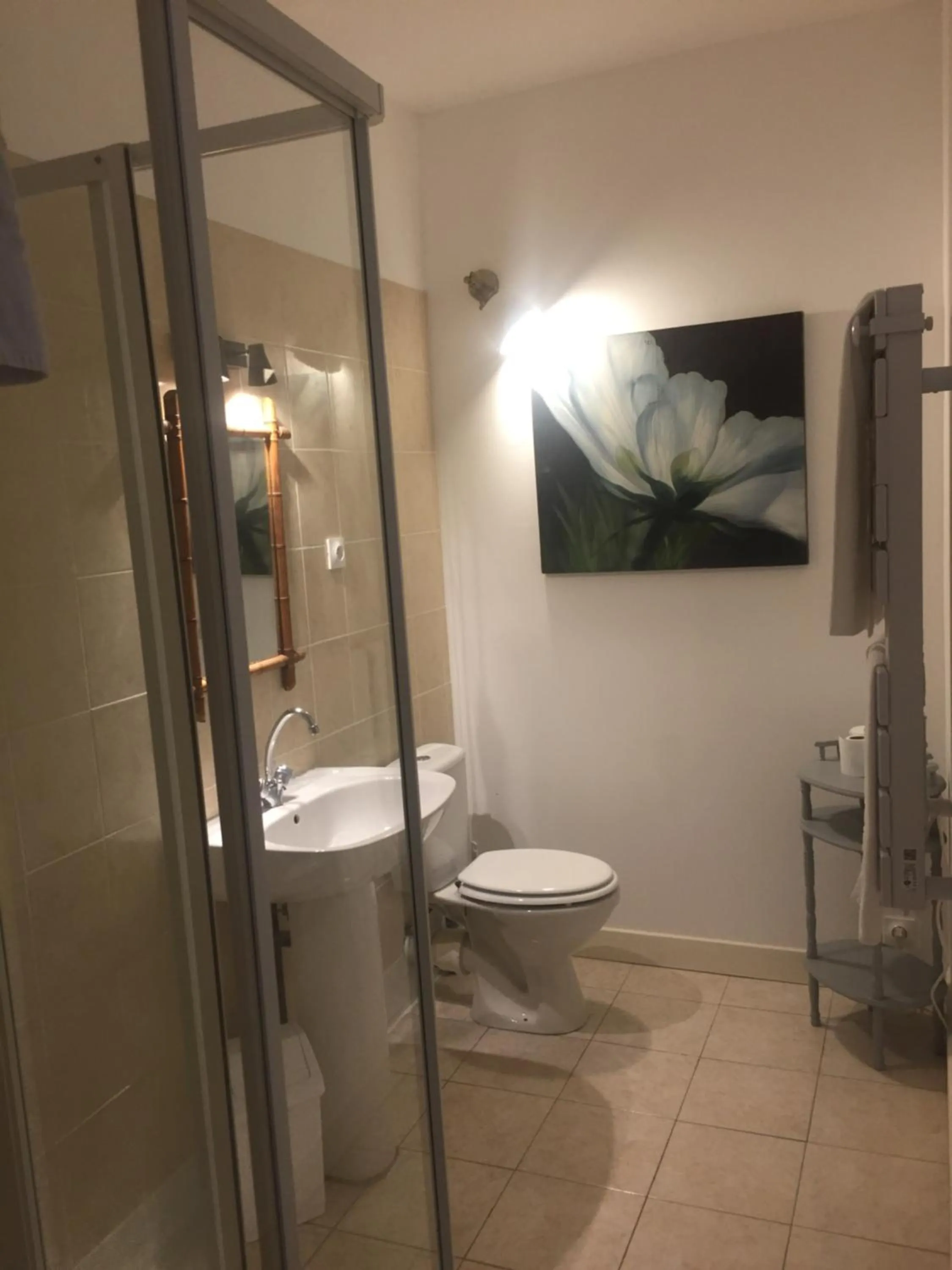 Bathroom in Il était une fois un jardin