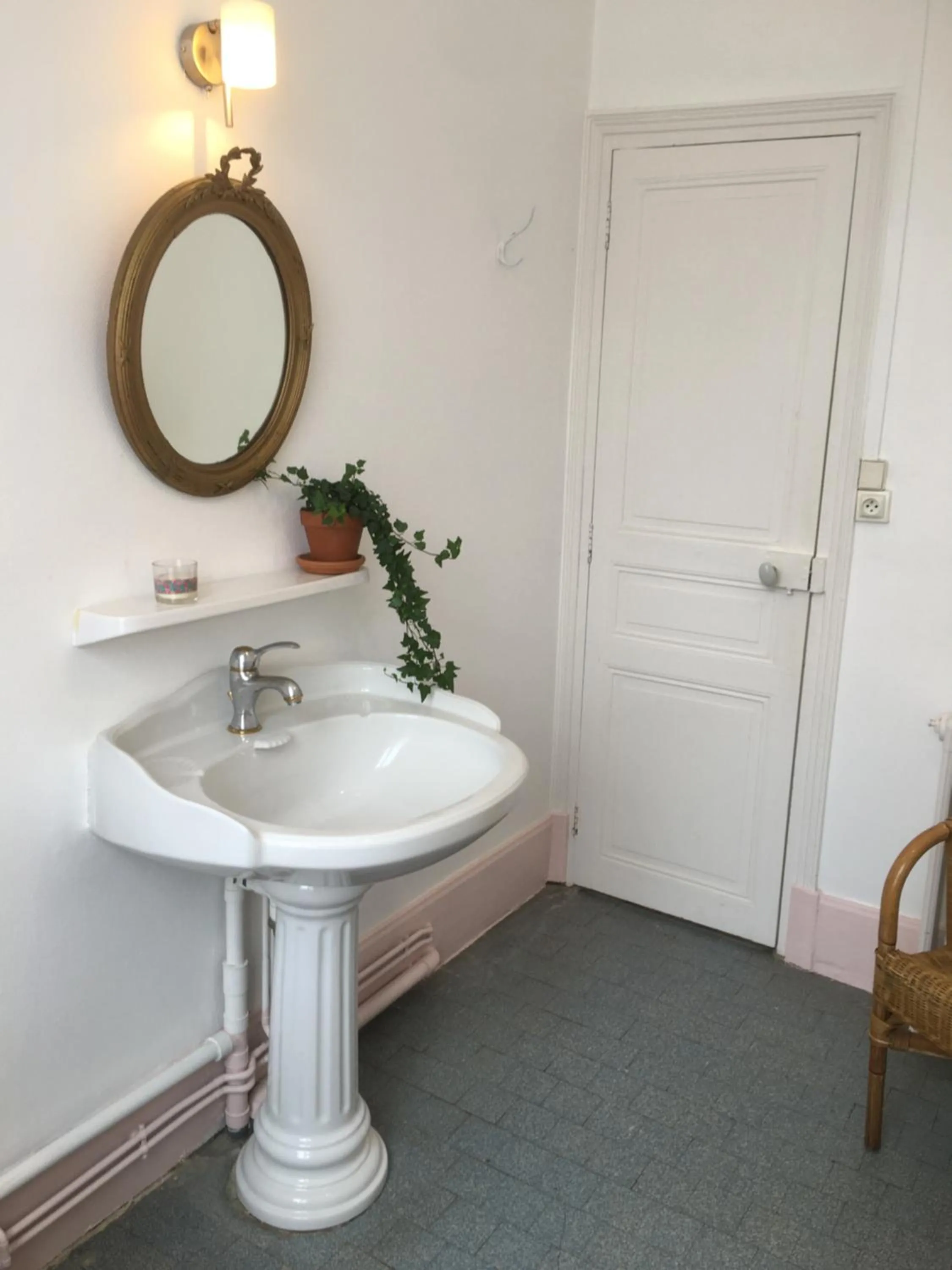 Bathroom in Il était une fois un jardin