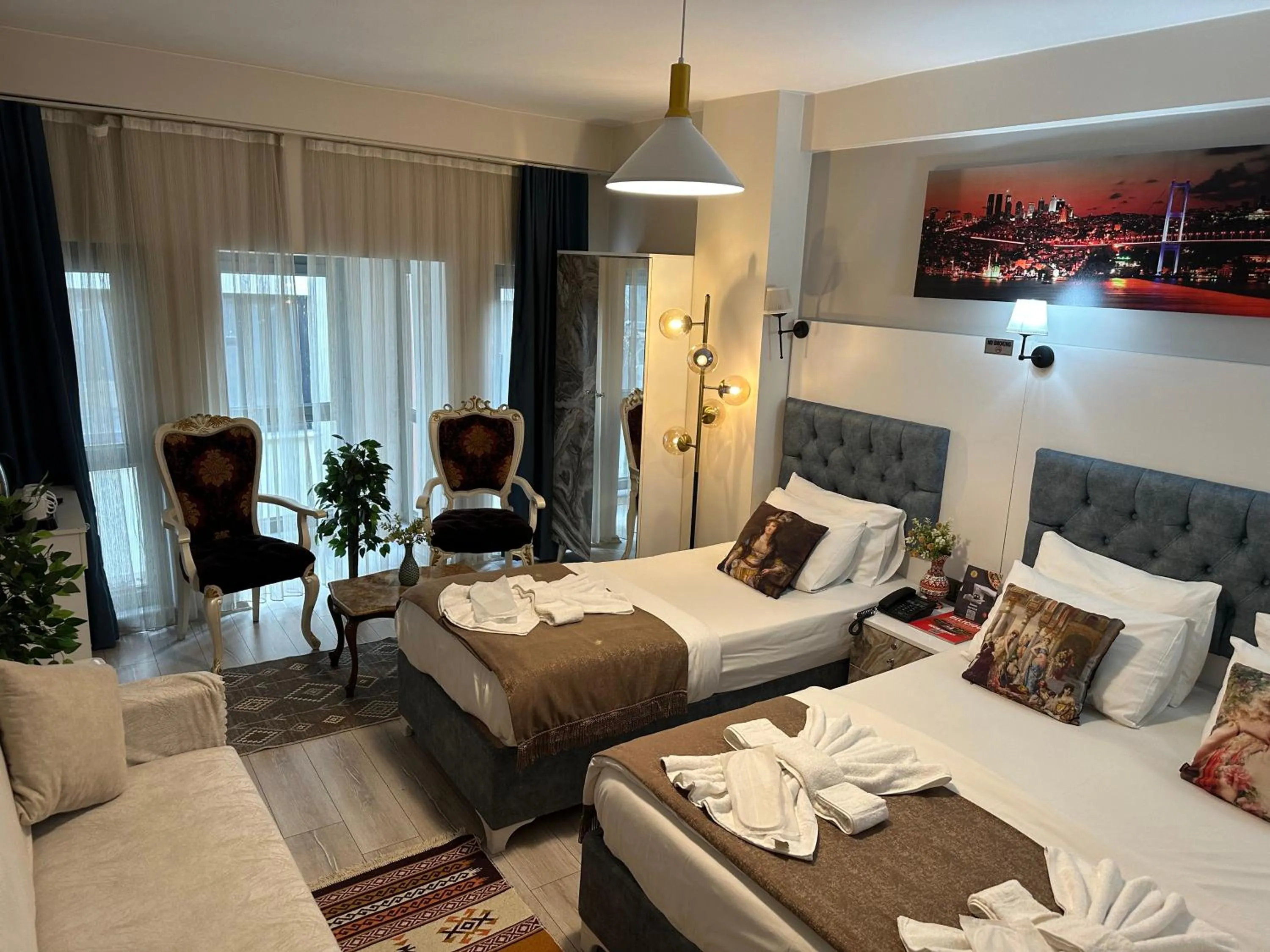 Photo of the whole room, Bed in Galapera Hotel