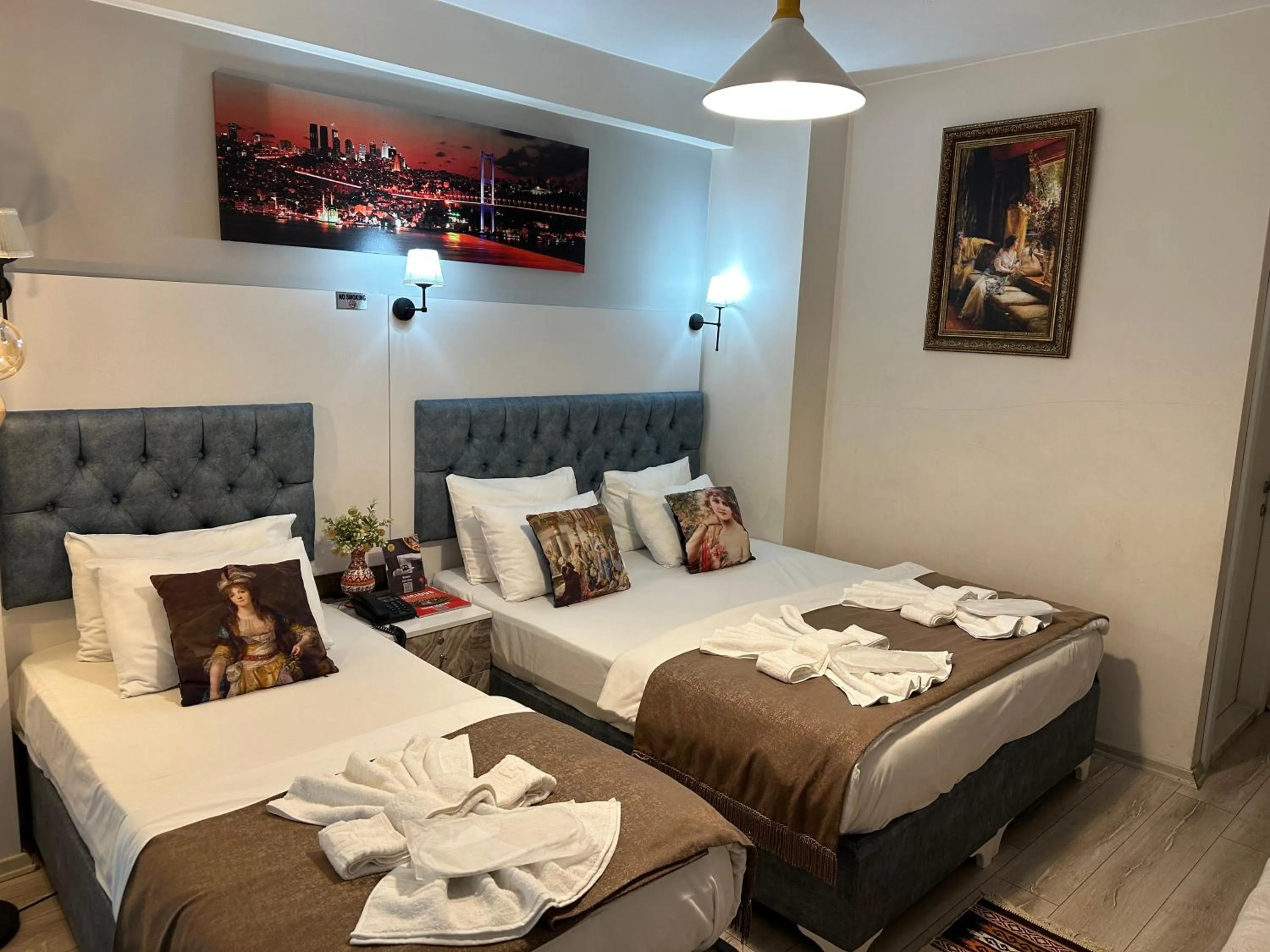 Photo of the whole room, Bed in Galapera Hotel