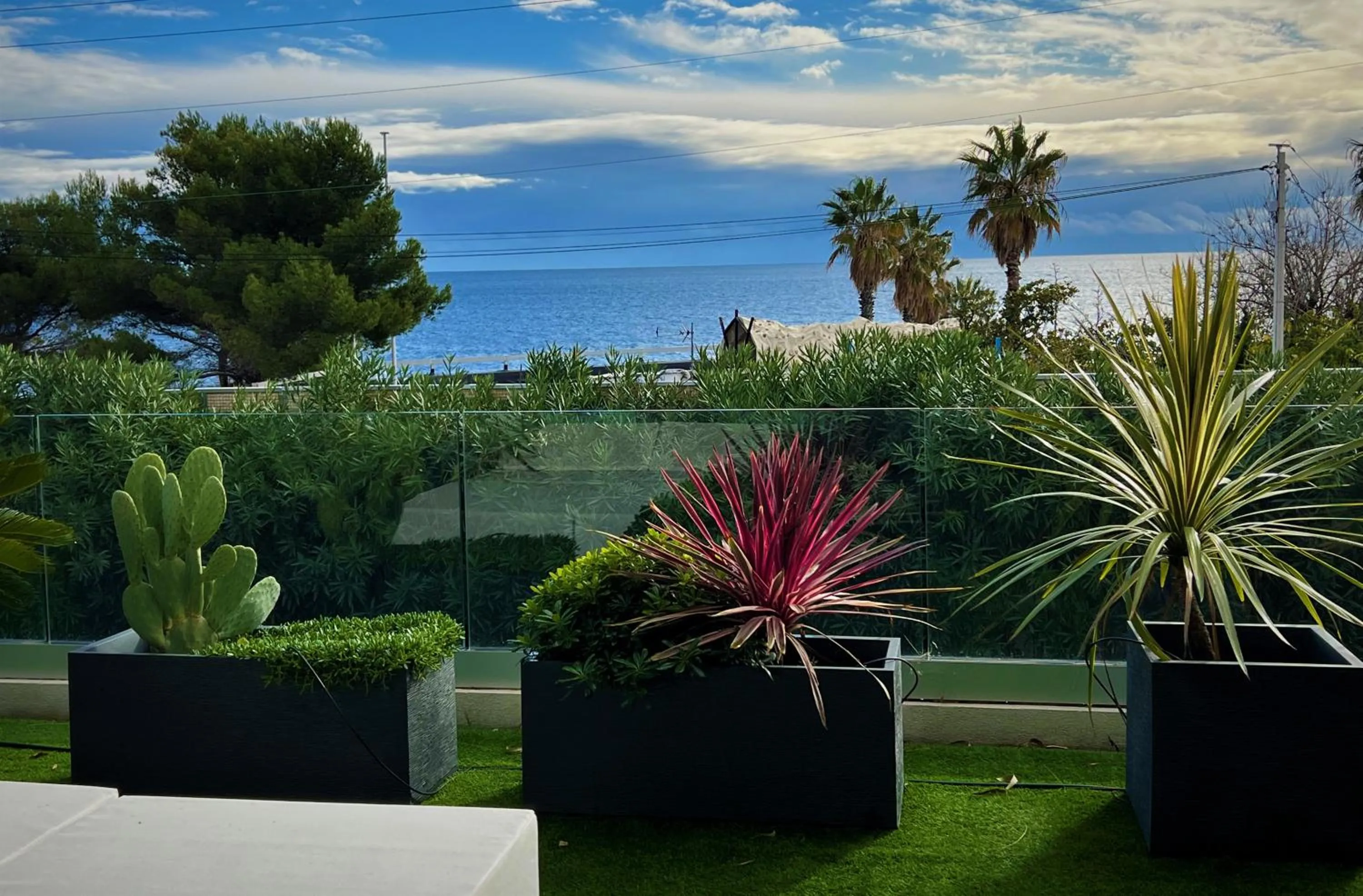 Sea view in VILLA MIAMI