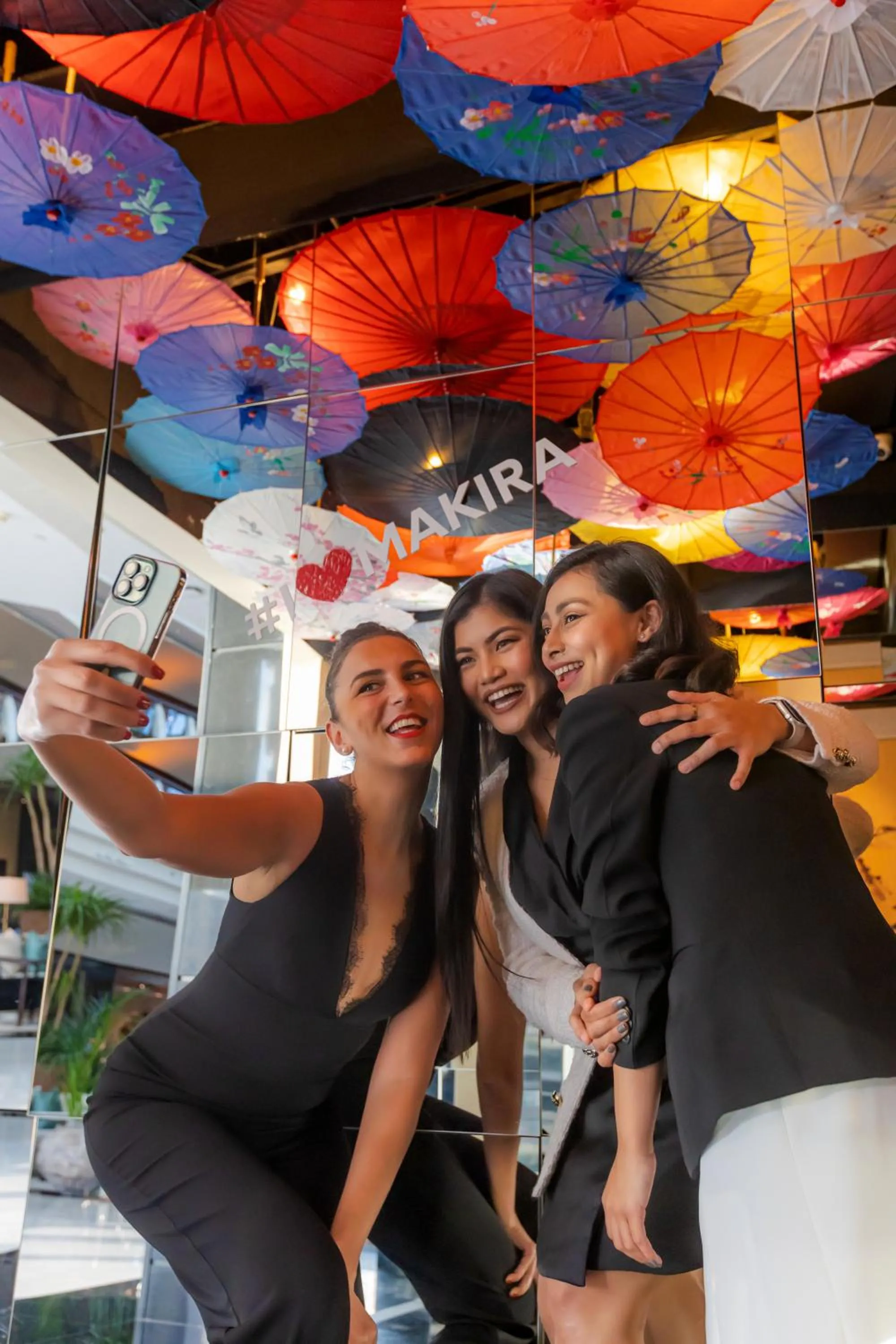 Restaurant/places to eat in Dusit Thani Dubai