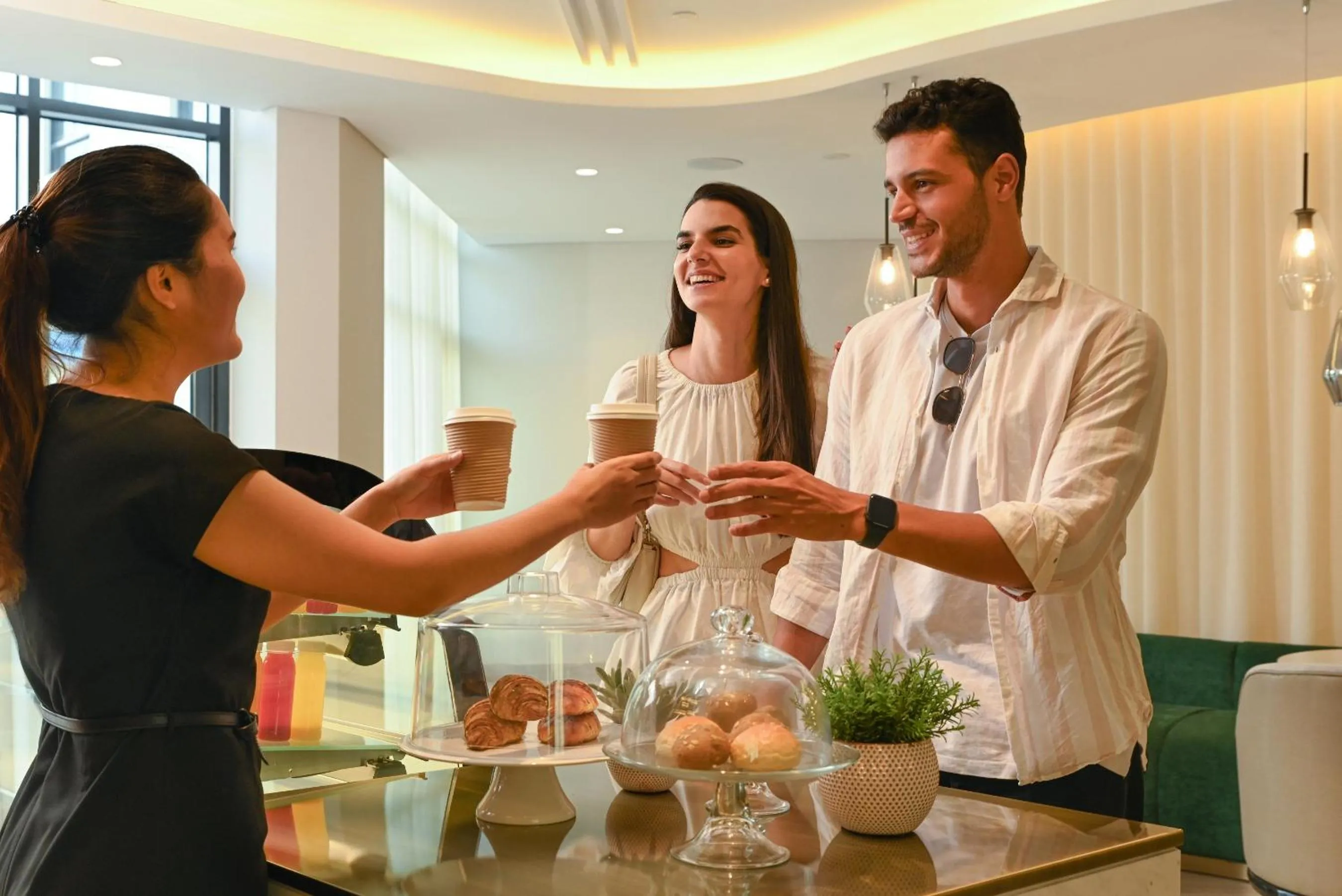 Restaurant/places to eat in Arabian Park Dubai, an Edge by Rotana Hotel