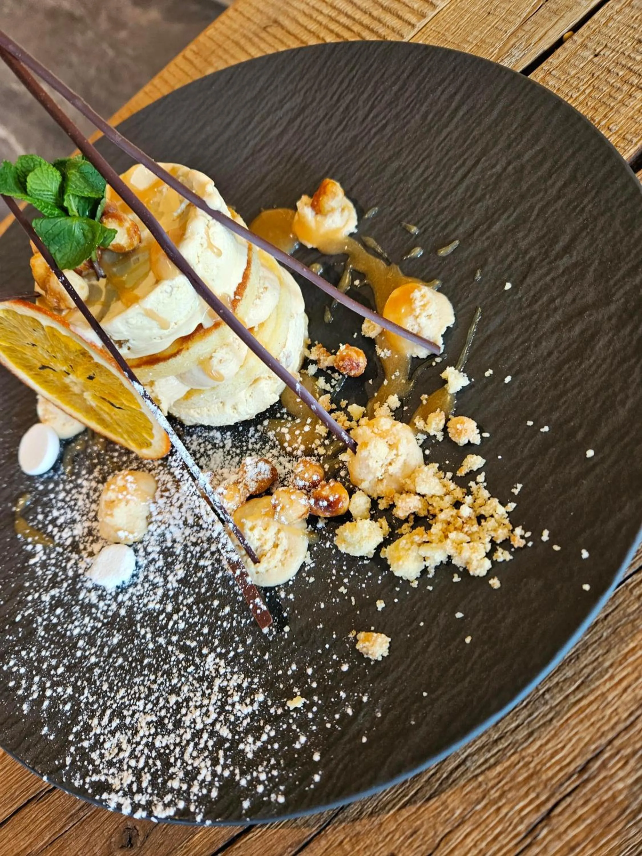 ALMMONTE PRÄCLARUM SUITES - Casual Boutique Hotel