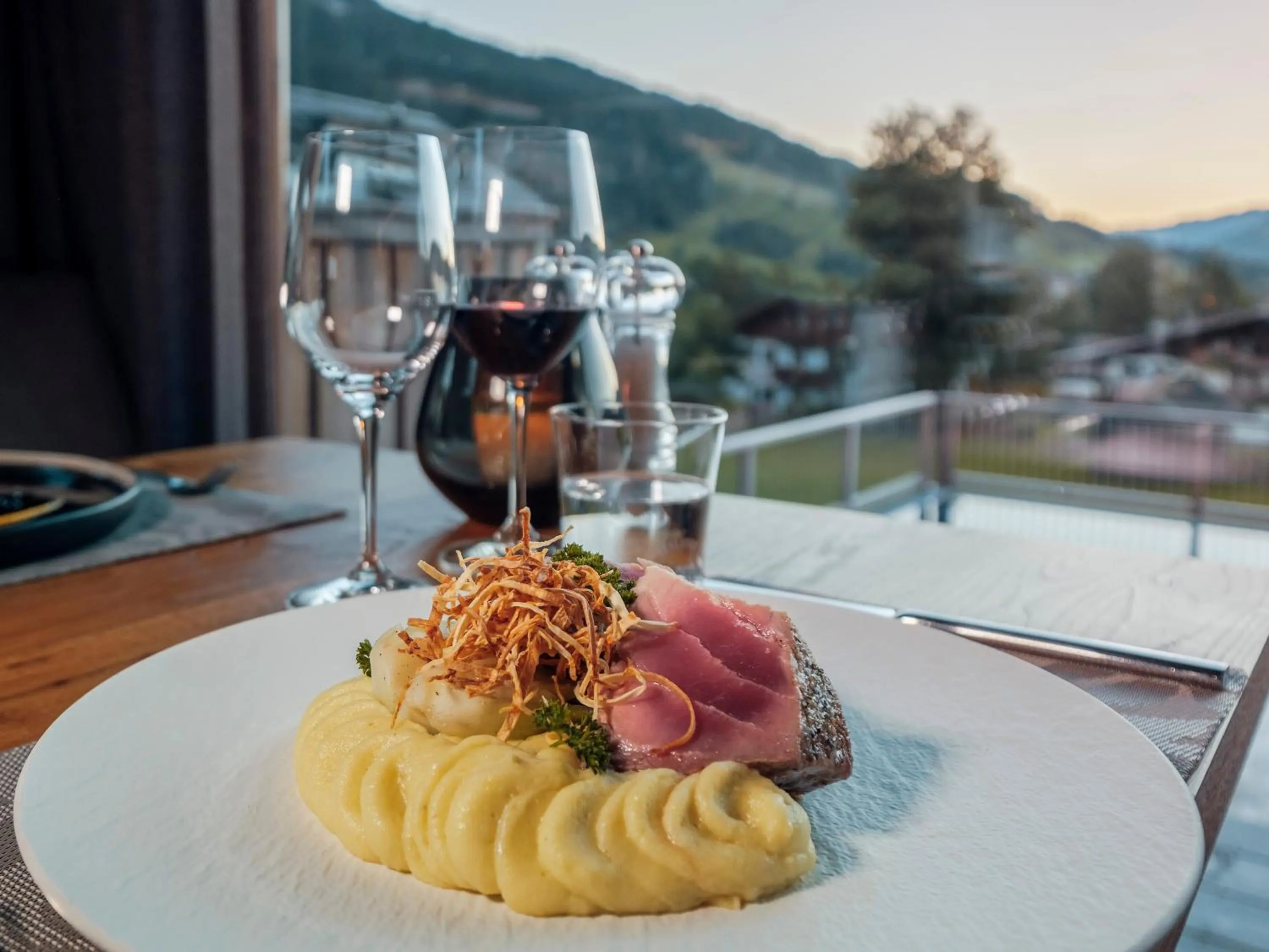 Dinner in ALMMONTE PRÄCLARUM SUITES - Casual Boutique Hotel