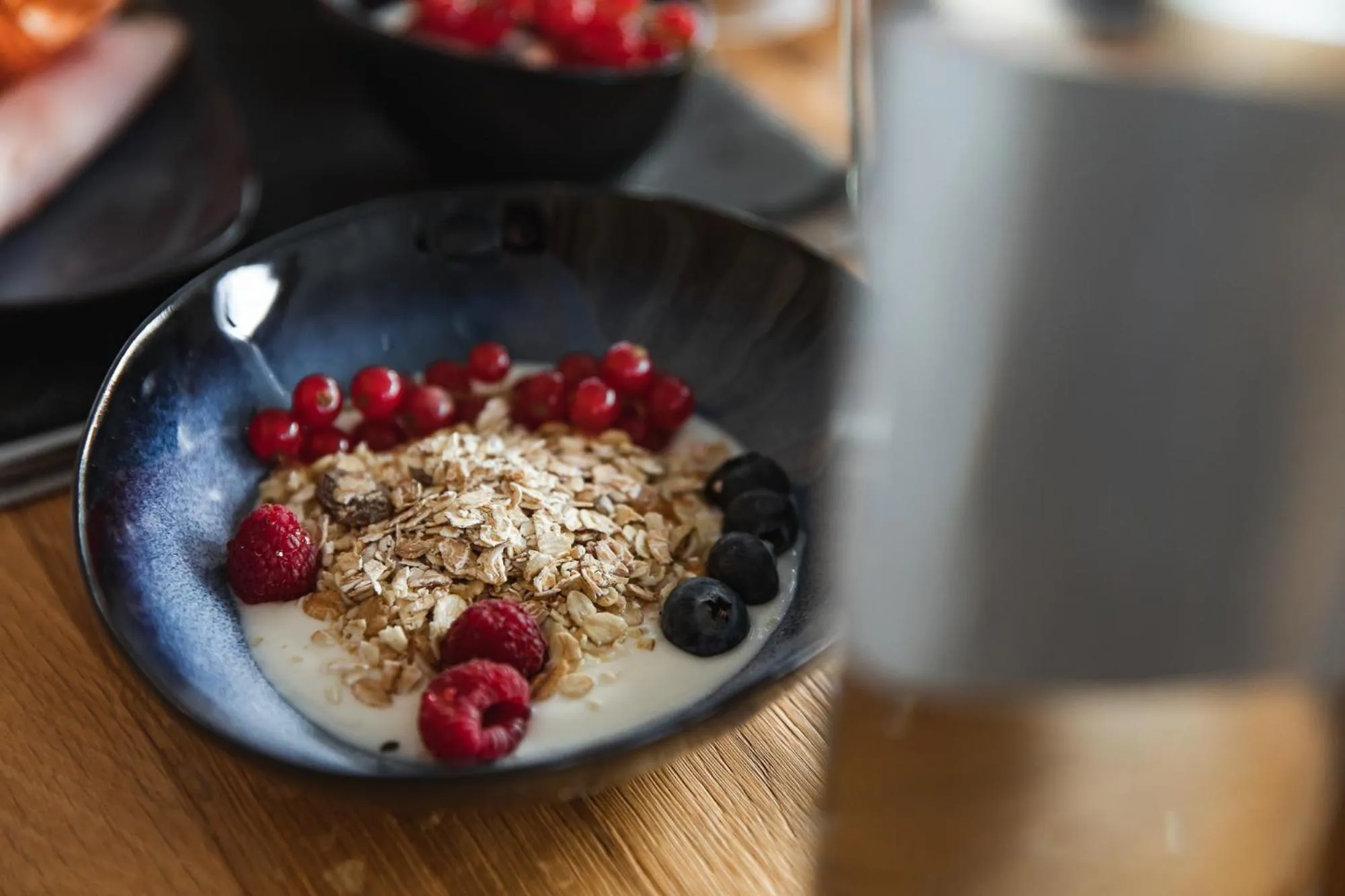 Breakfast in ALMMONTE PRÄCLARUM SUITES - Casual Boutique Hotel