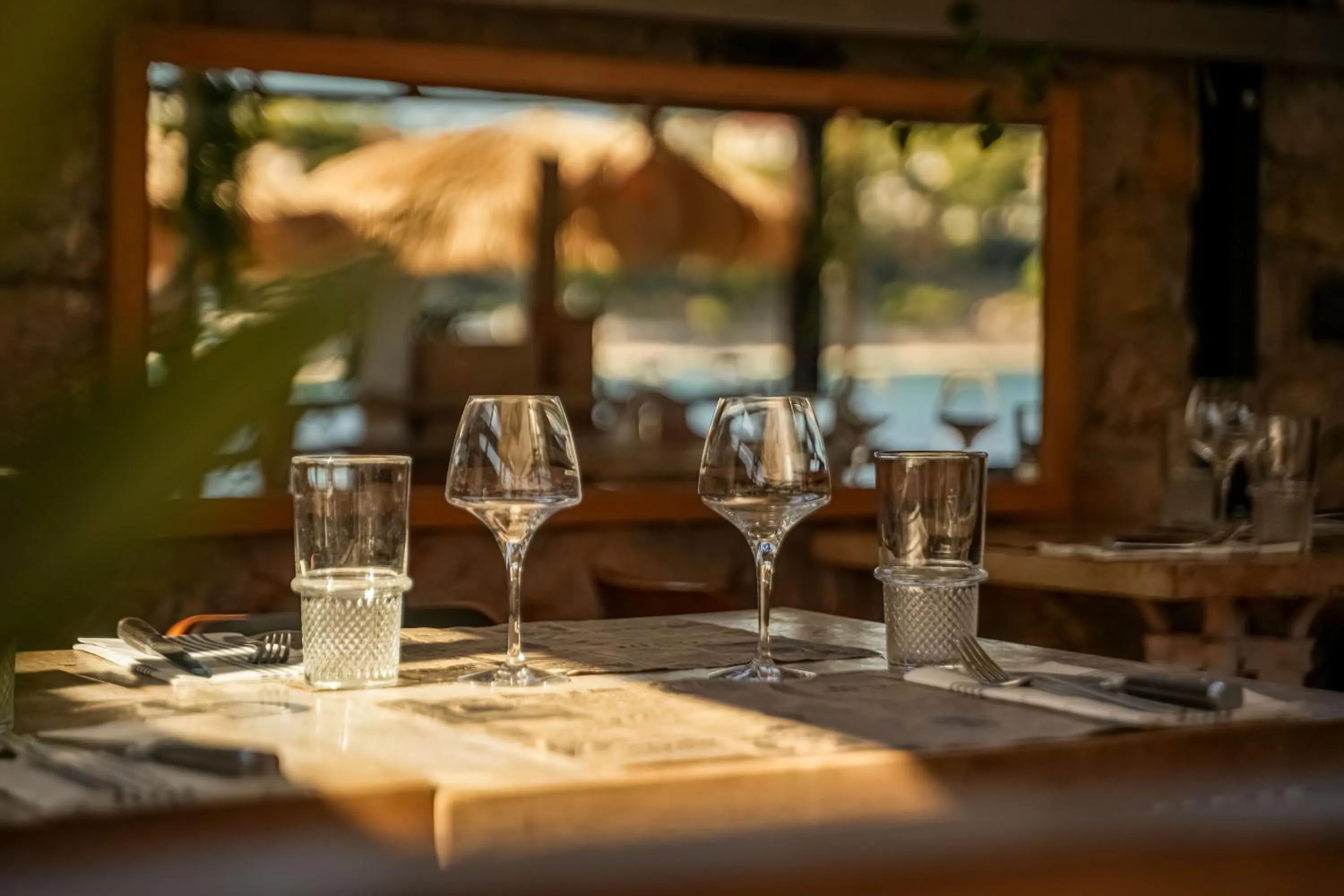 Restaurant/places to eat in Hotel Plein Large