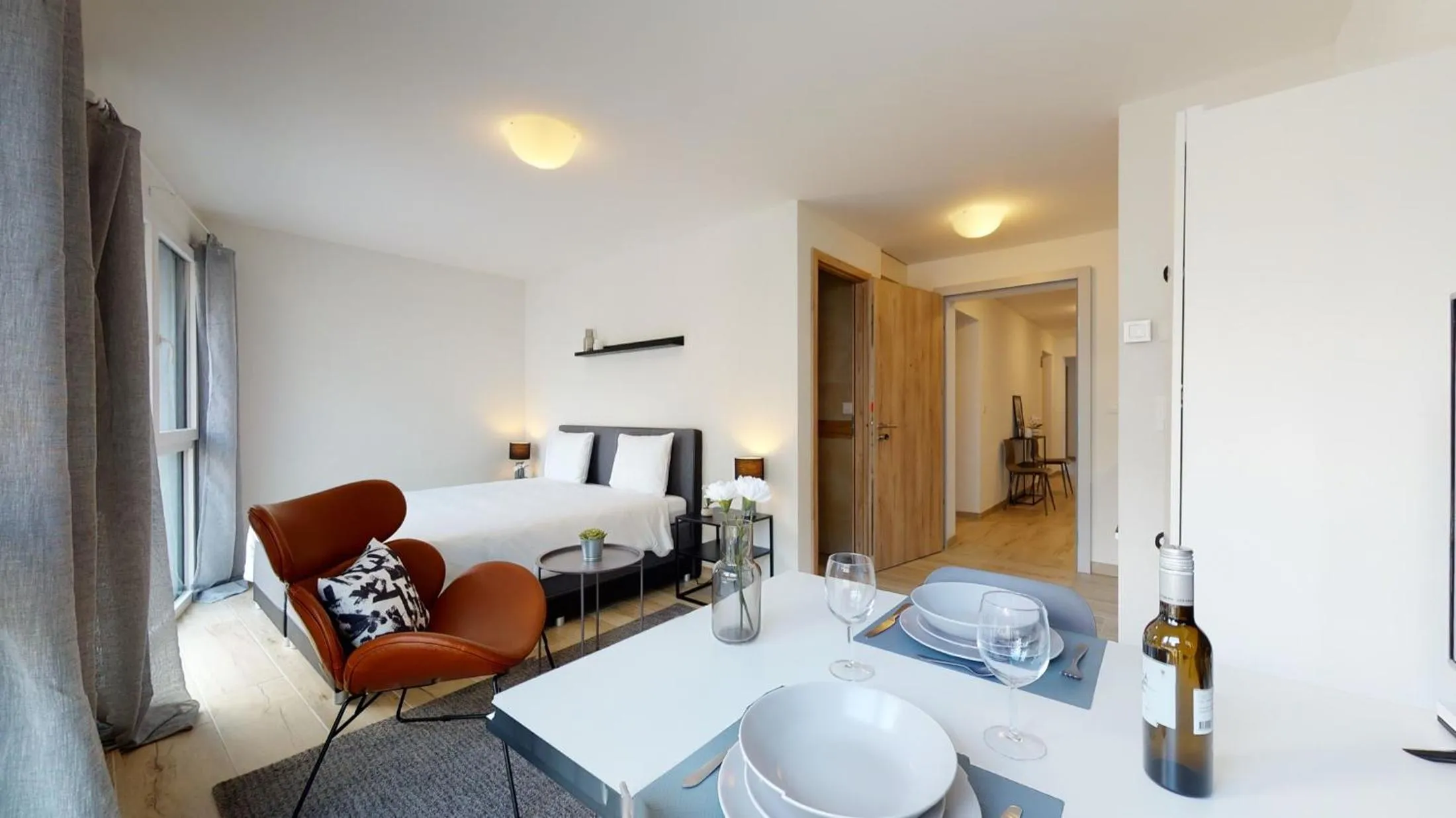 Bedroom, Bed in Nonanteneuf appart hōtel Aigle - contactless check-in