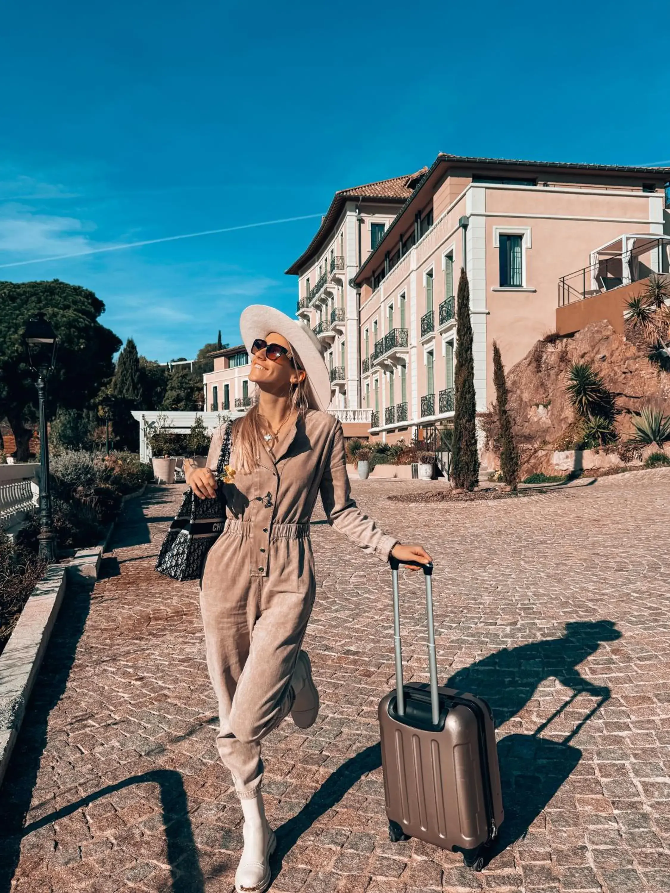 Property building in Eden Rose Grand Hotel BW Premier Collection Property building in Eden Rose Grand Hotel BW Premier Collection