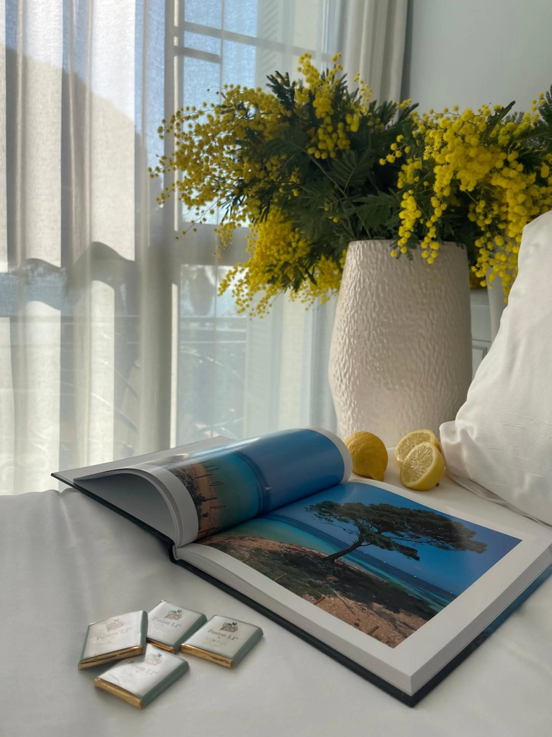 Bed in Eden Rose Grand Hotel BW Premier Collection